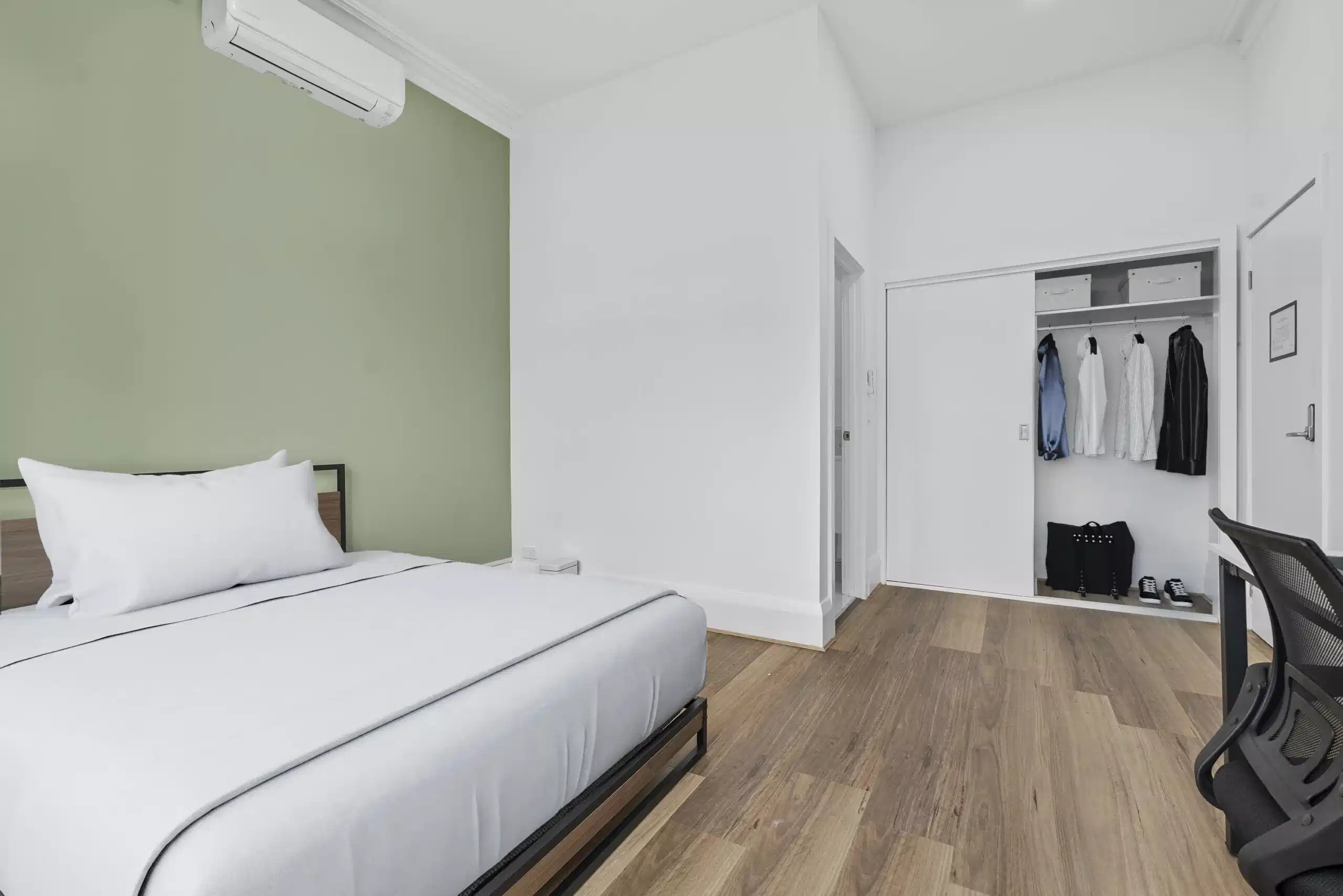 Double Room Ensuite - Bedroom