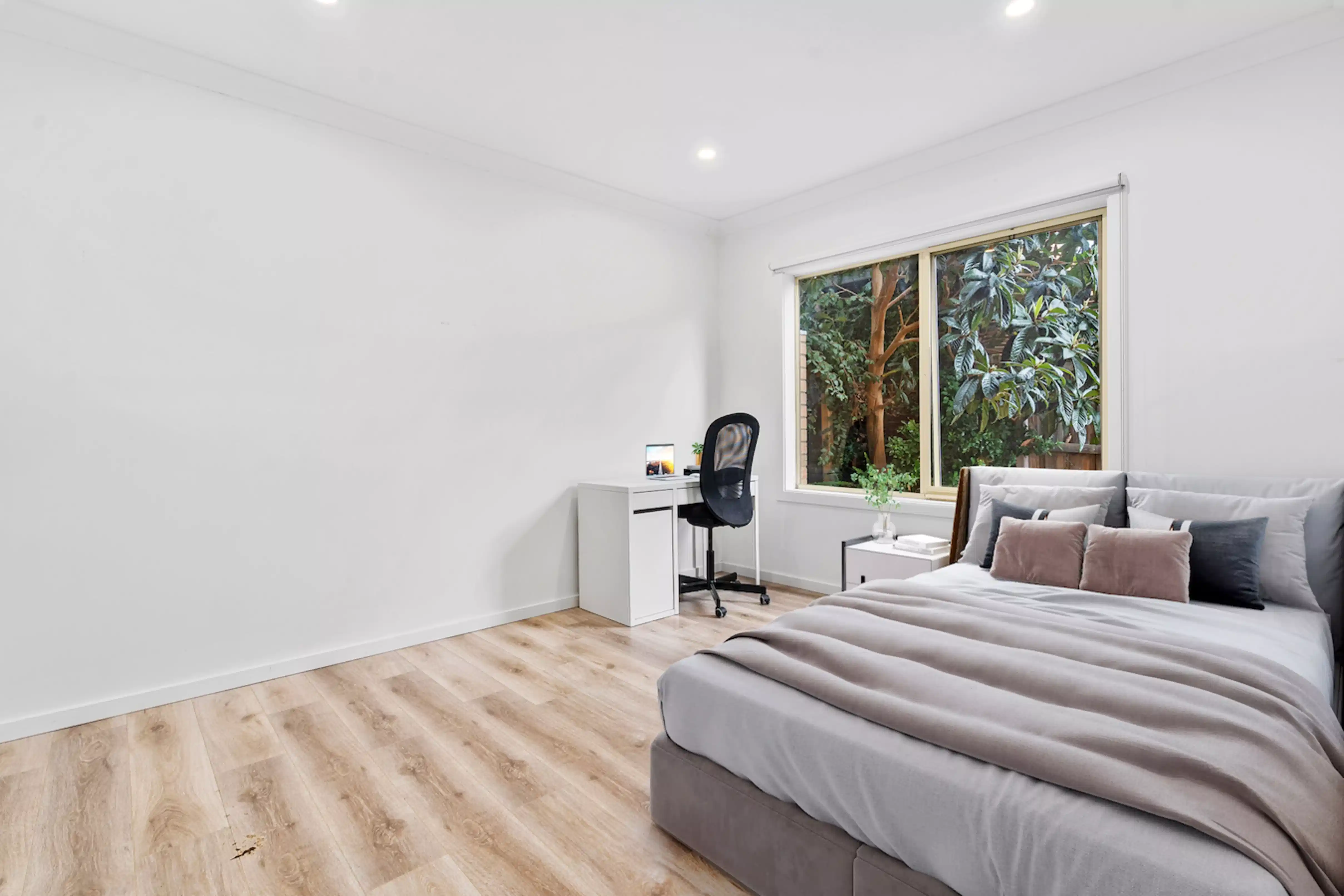 Single Room Ensuite - Bedroom