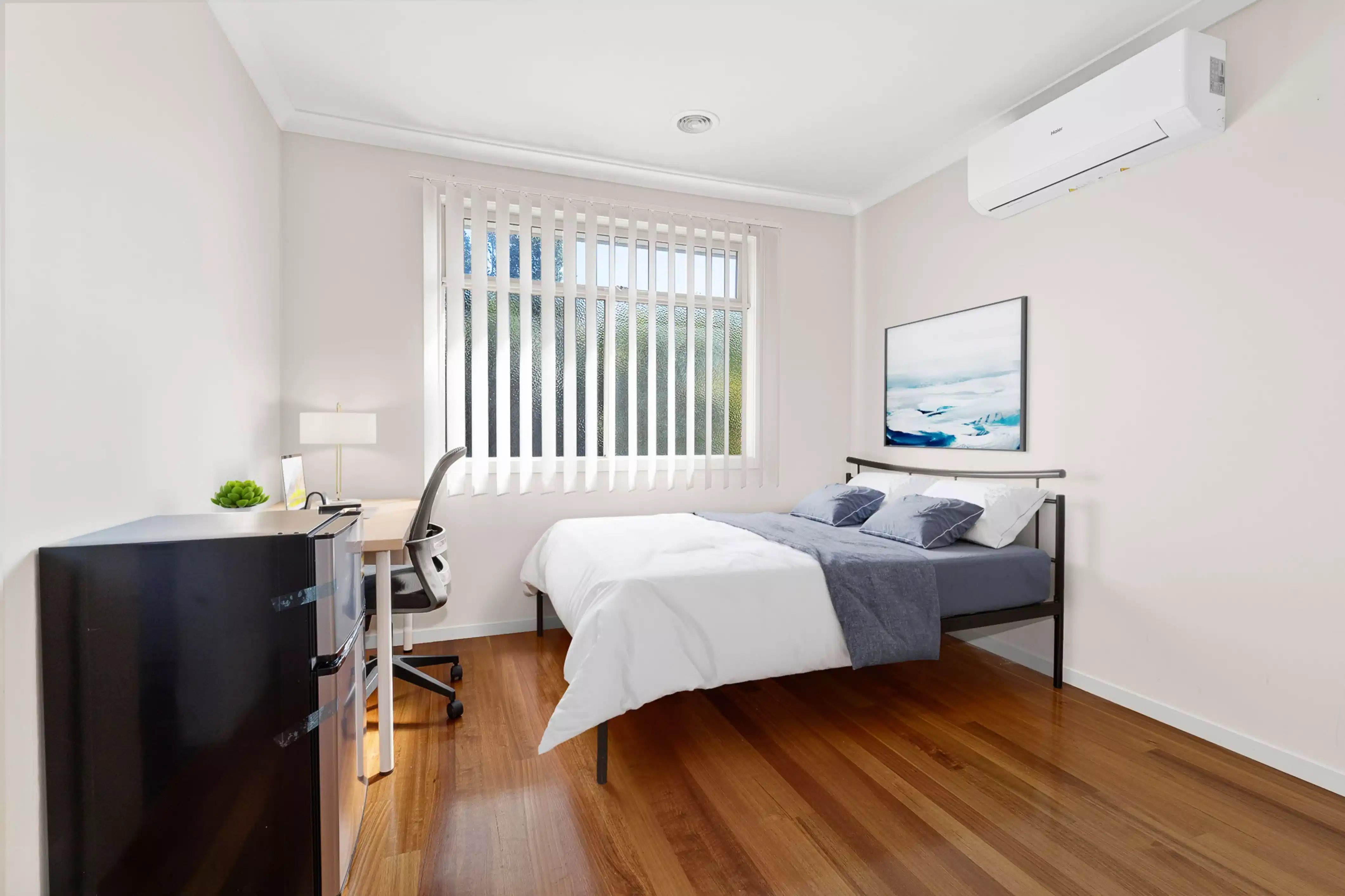 Studio Double - Bedroom