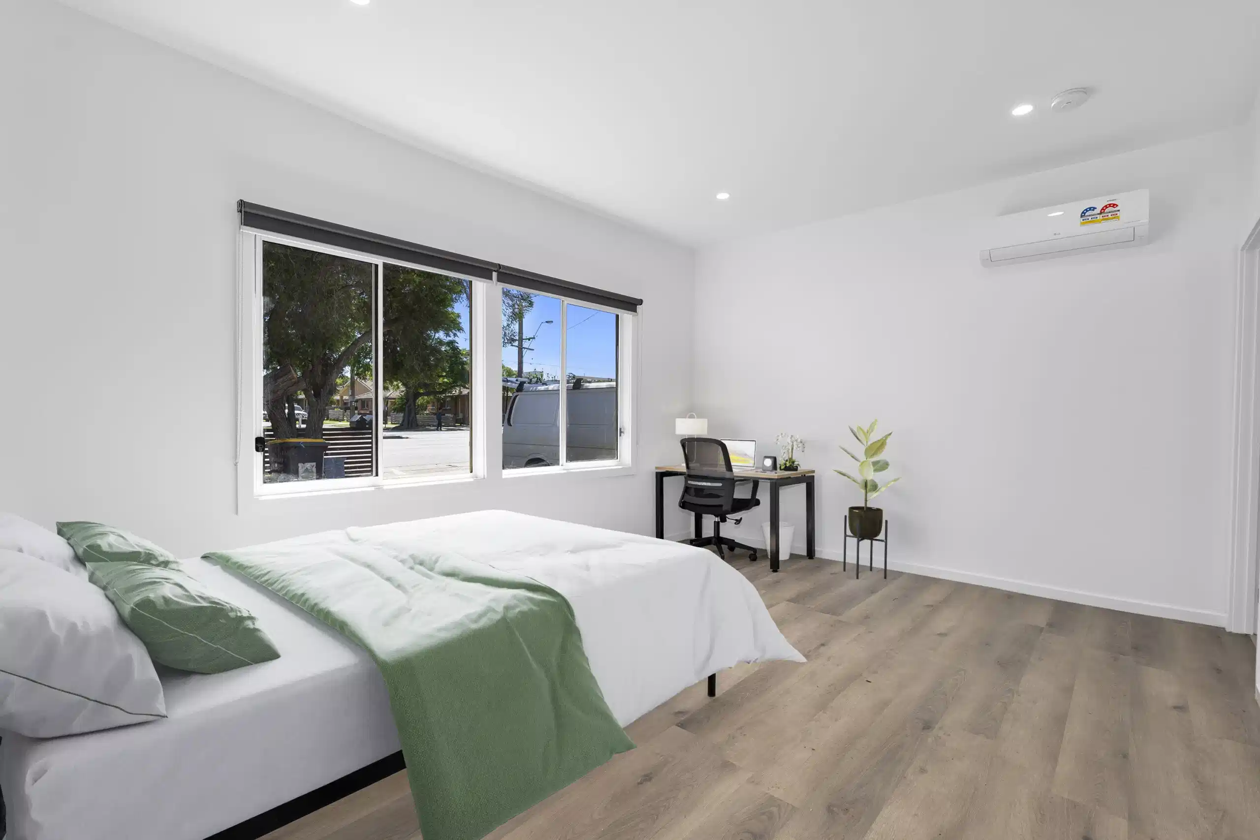Studio Double Ensuite - Bedroom