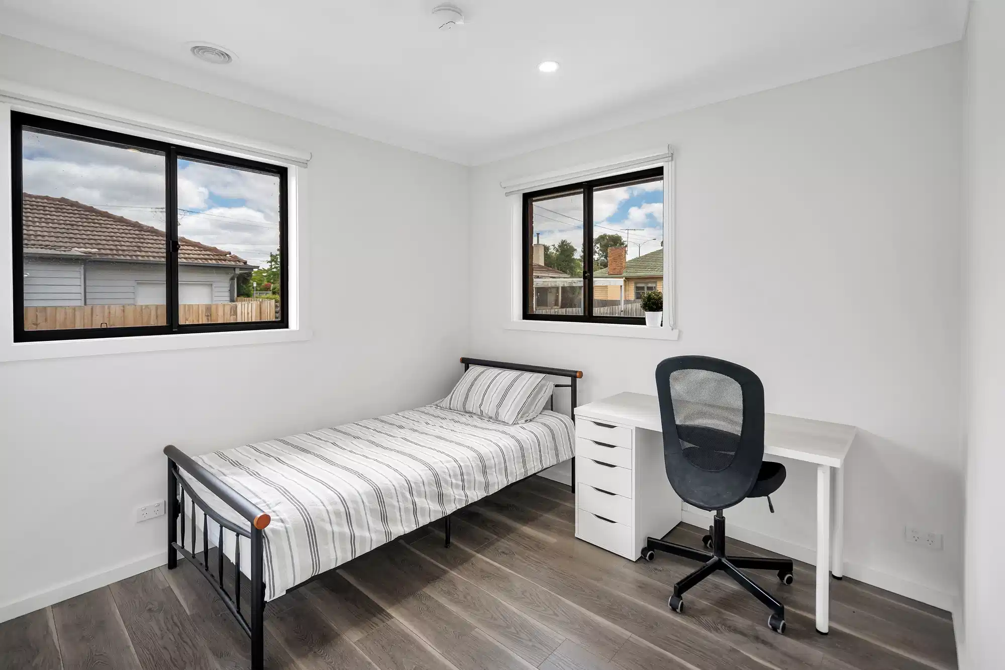 Single Room Ensuite - Bedroom
