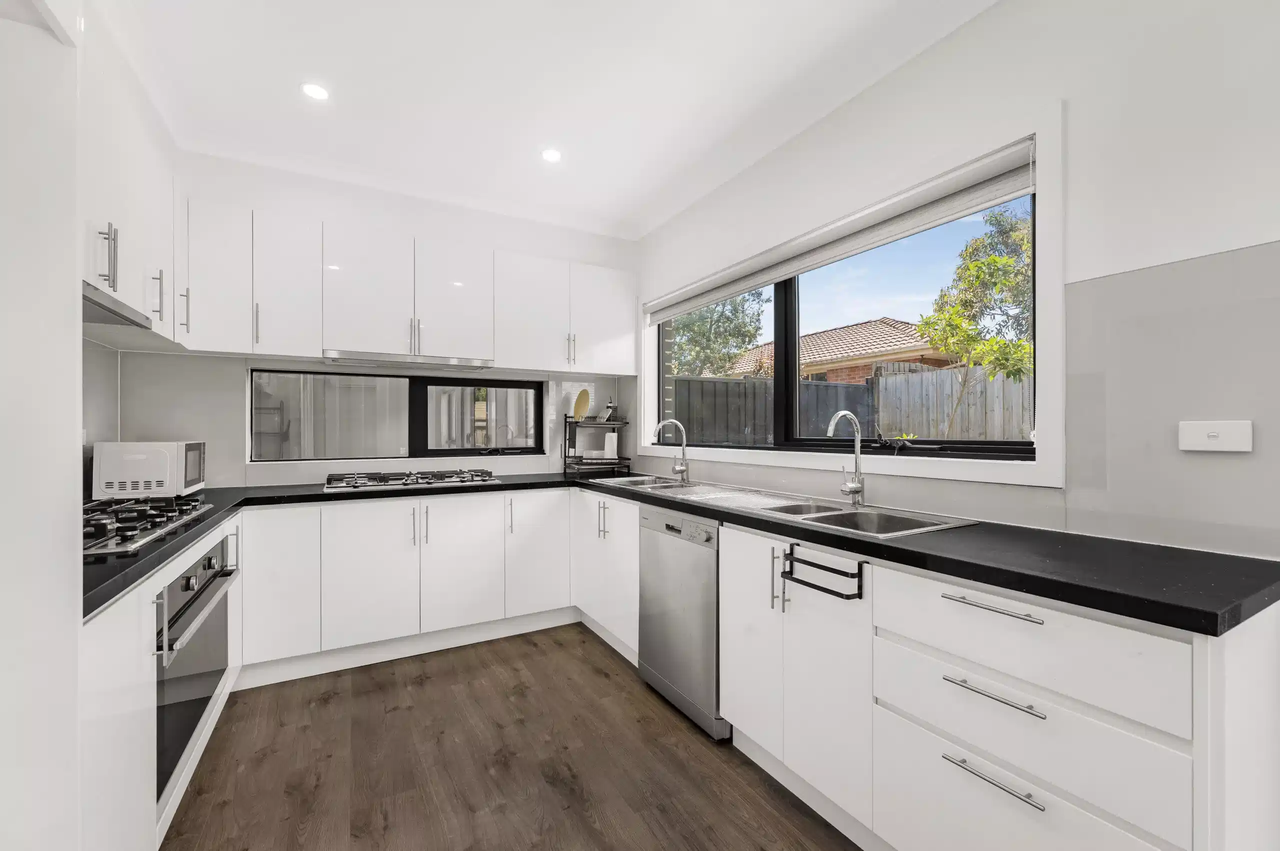 Double Room Ensuite - Kitchen