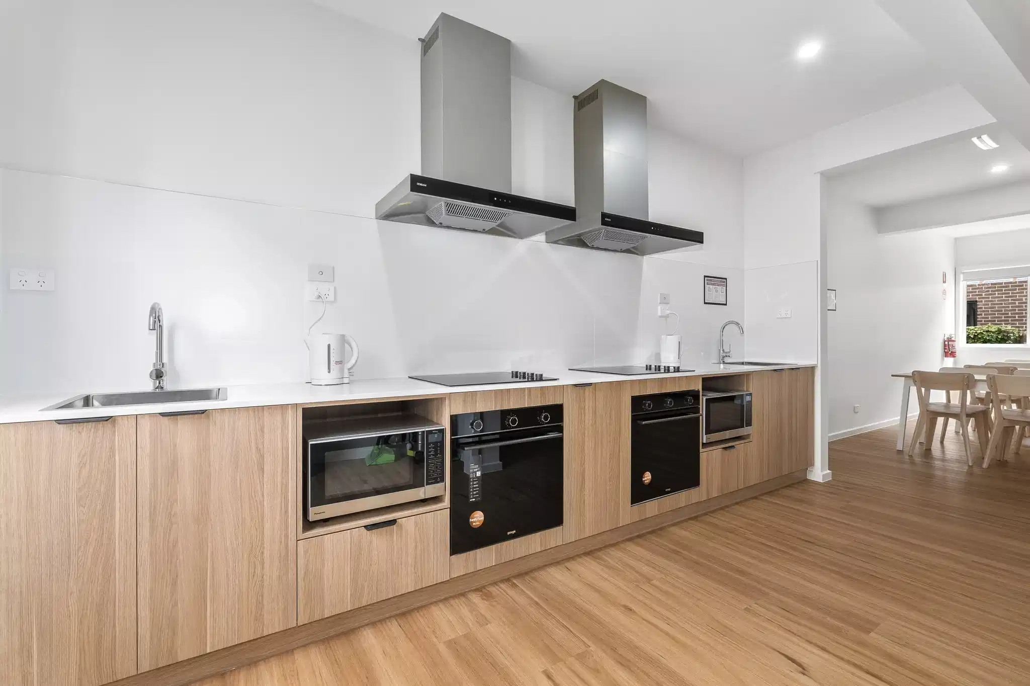 Studio Twin Ensuite - Kitchen