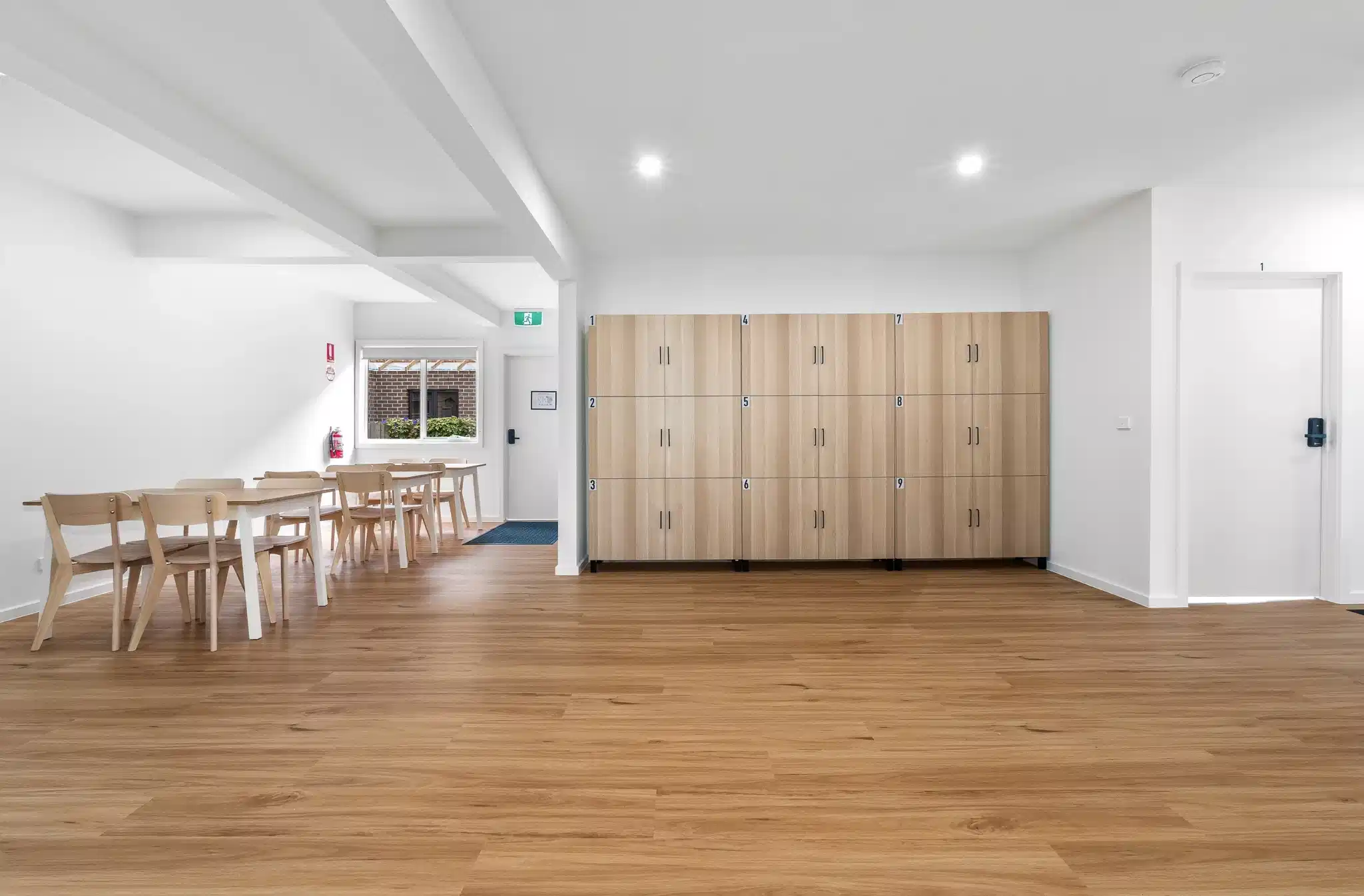 Studio Twin Ensuite - Common Area