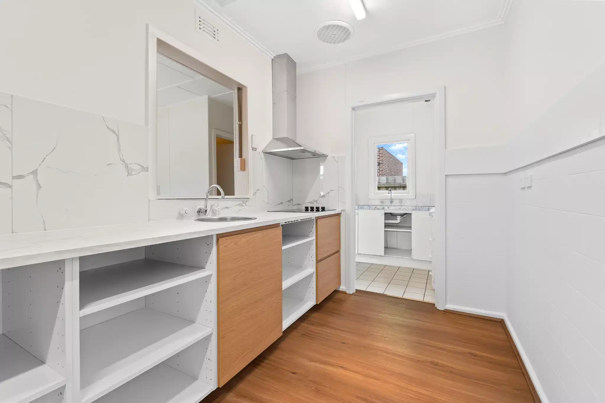 Twin Room - Kitchen