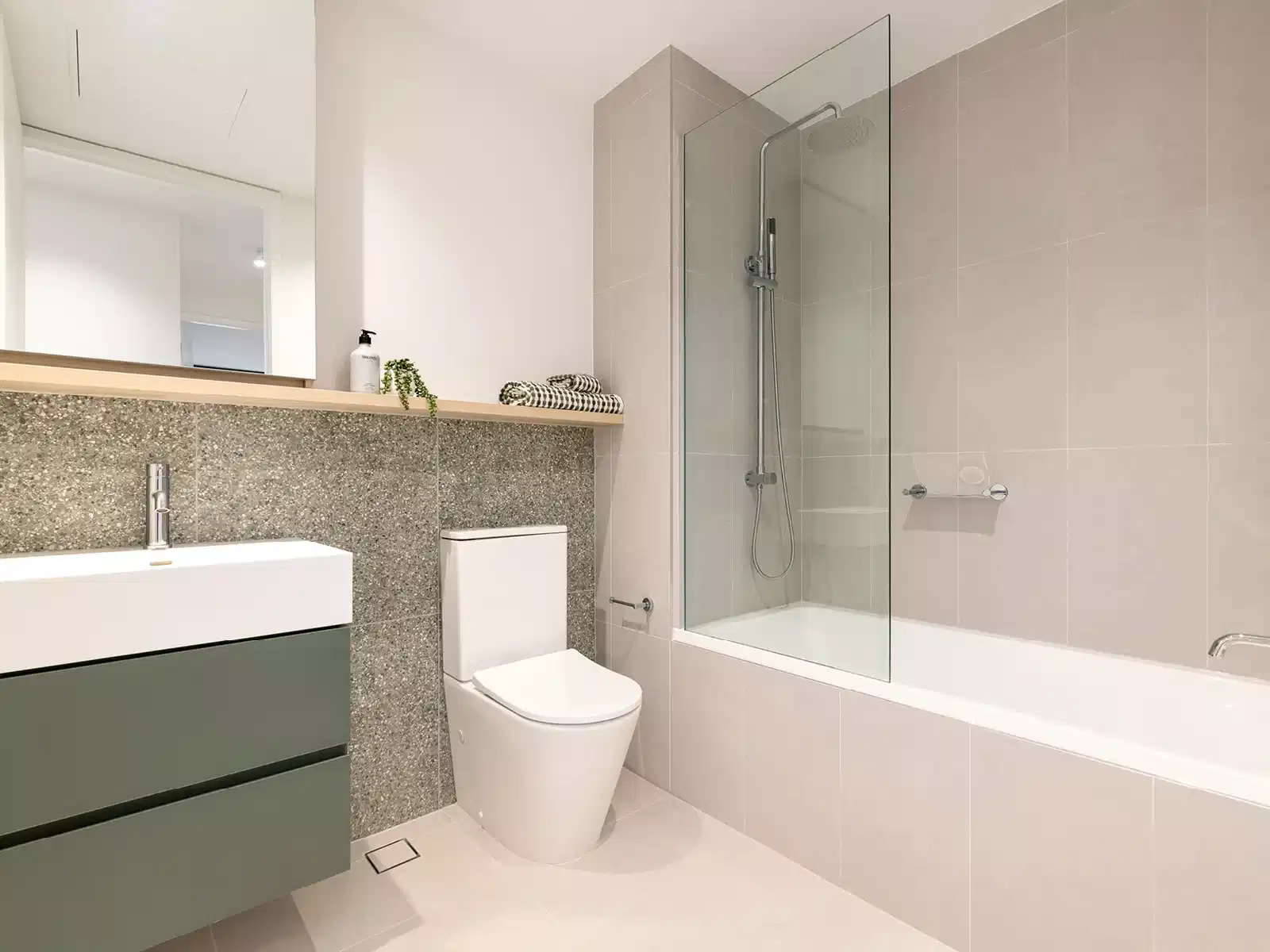 3 Bed 2 Bath - Bathroom