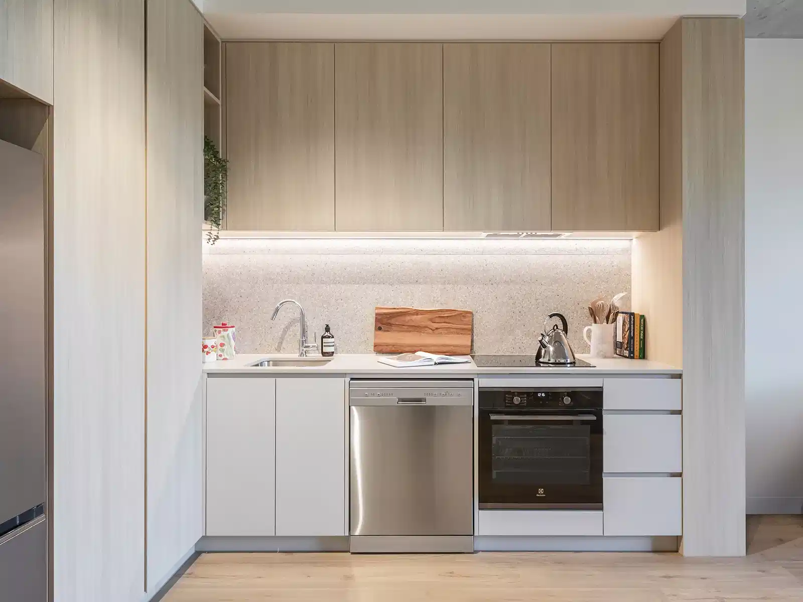 1 Bed 1 Bath - Kitchen