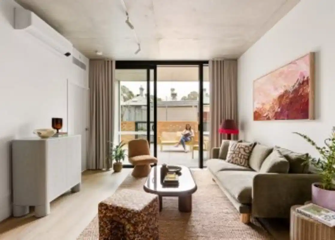 2 Bed 1 Bath - Common Area