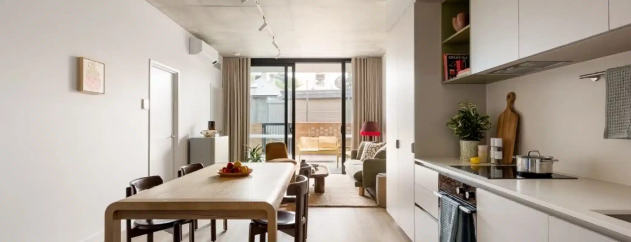 2 Bed 1 Bath - Common Area