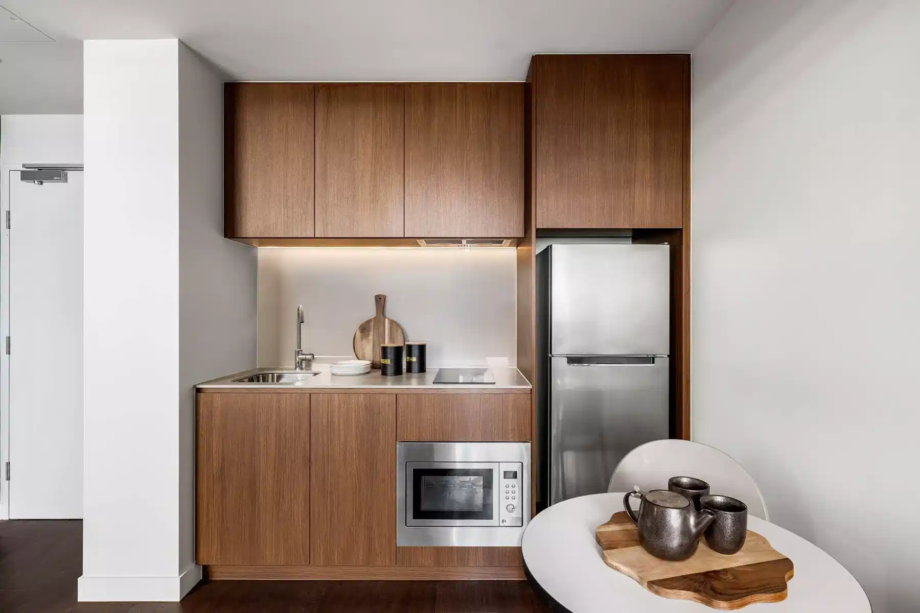 2 Bedroom 1 Bathroom - Kitchen