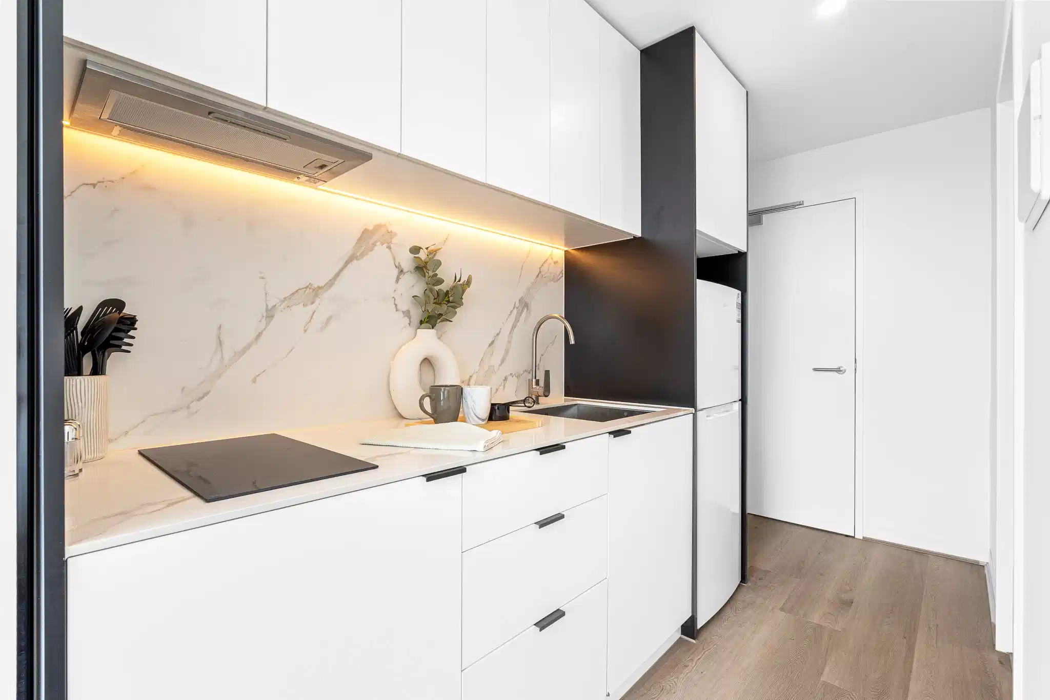 Horizon Studio (View) - Kitchen