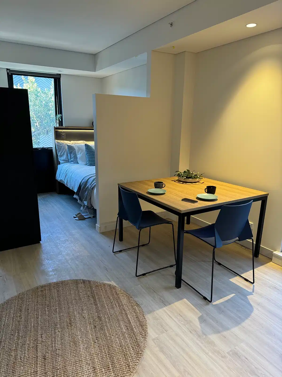 Cosy 2 Bed Apartment - Common Area