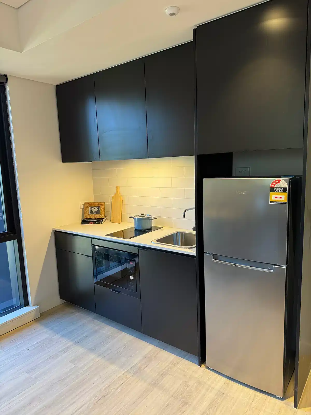 Cosy 2 Bed Apartment - Kitchen