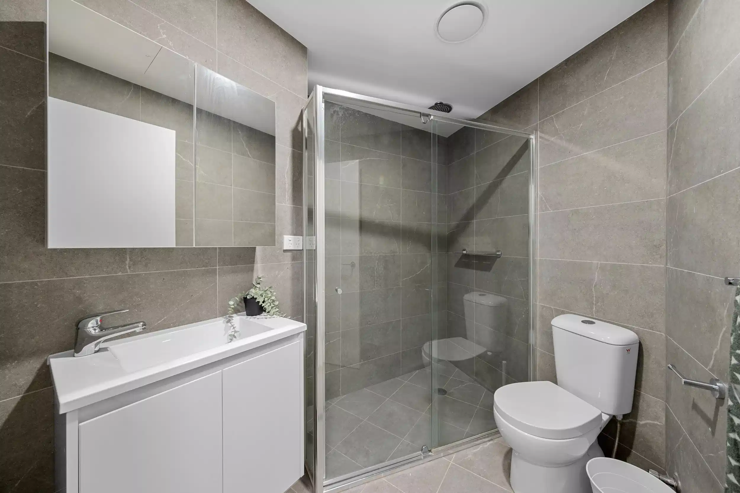 Superior Single Studio - Bathroom