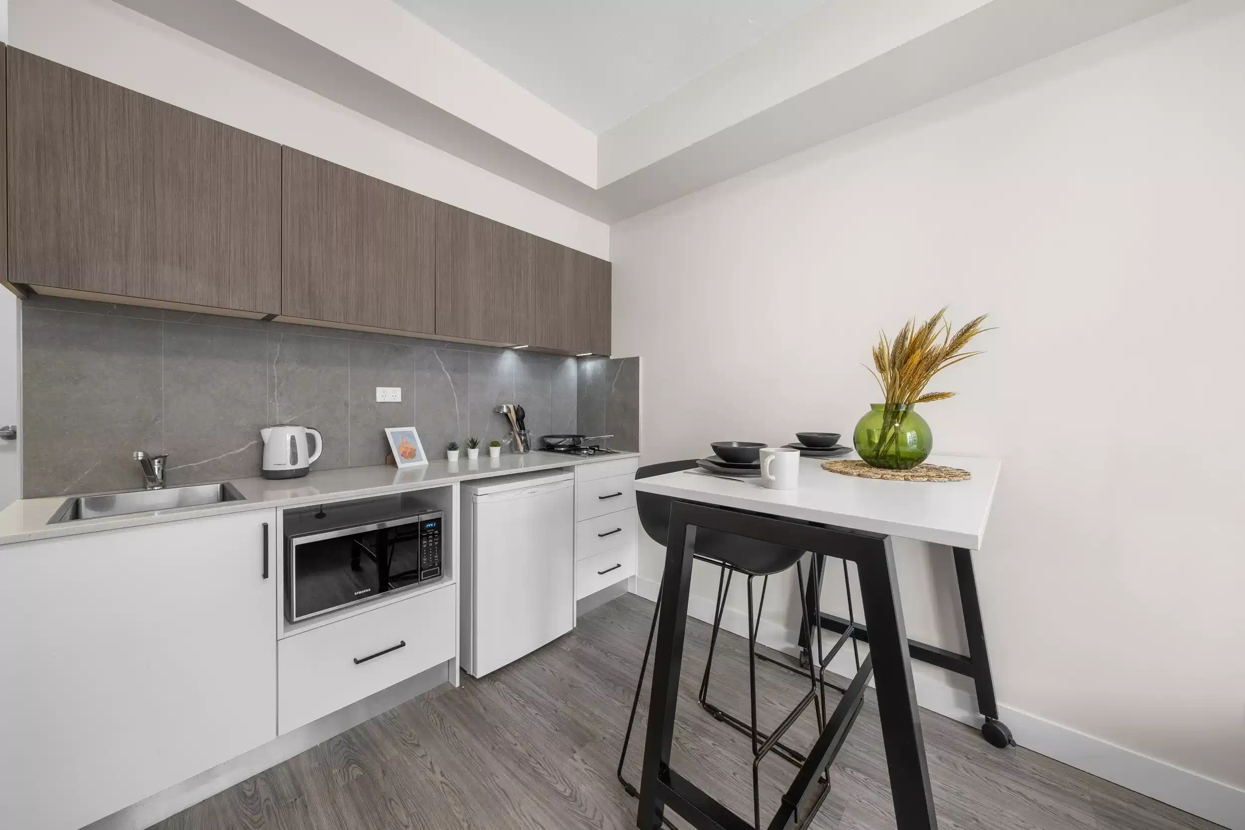 Superior Single Studio - Kitchen