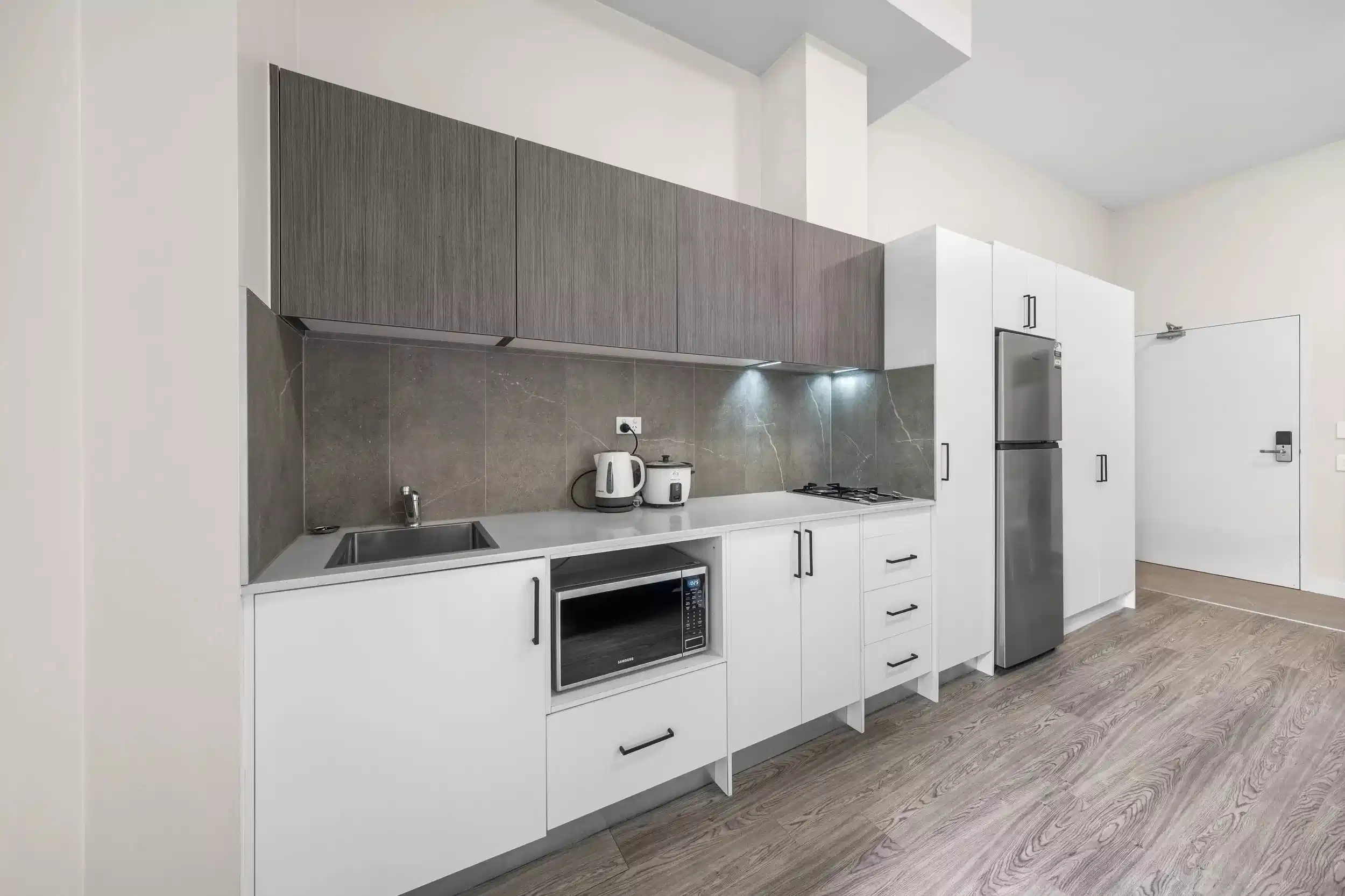 Deluxe Single Studio - Kitchen