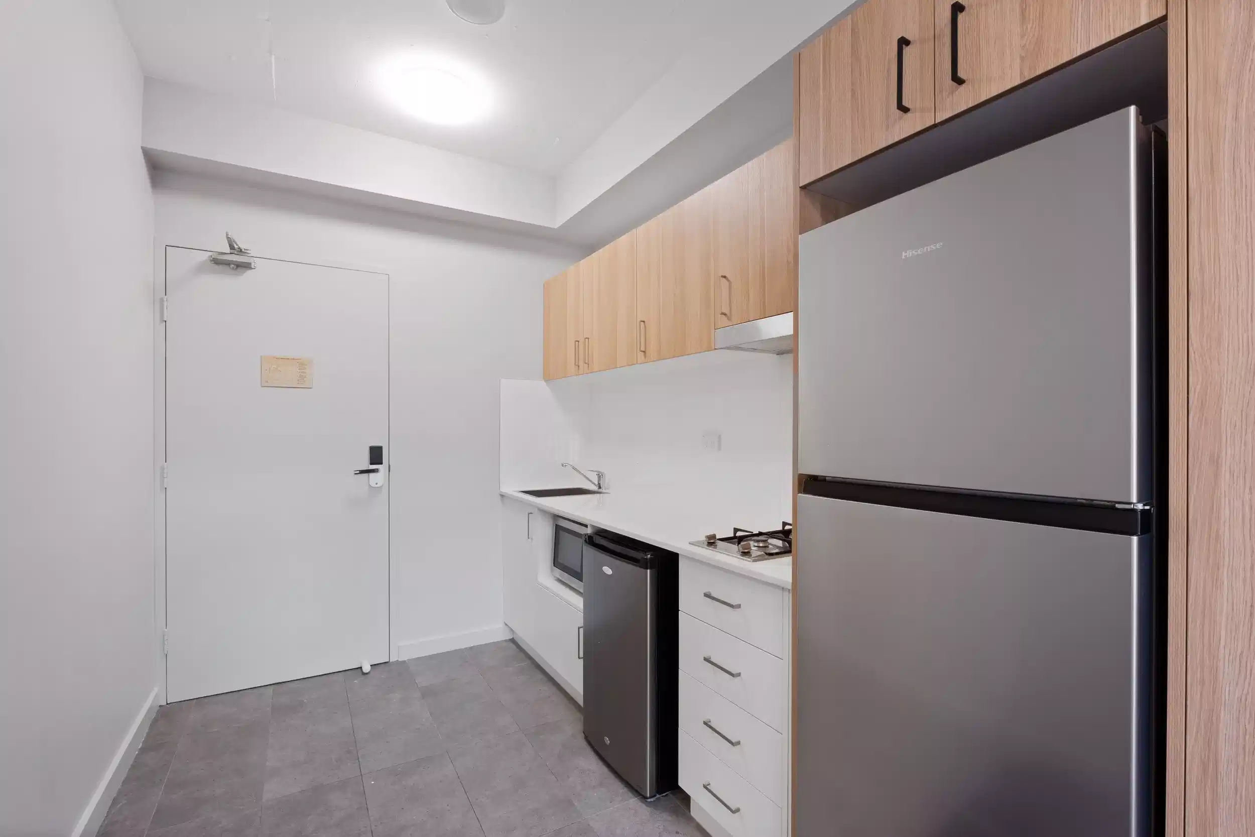 Deluxe Single Studio - Kitchen