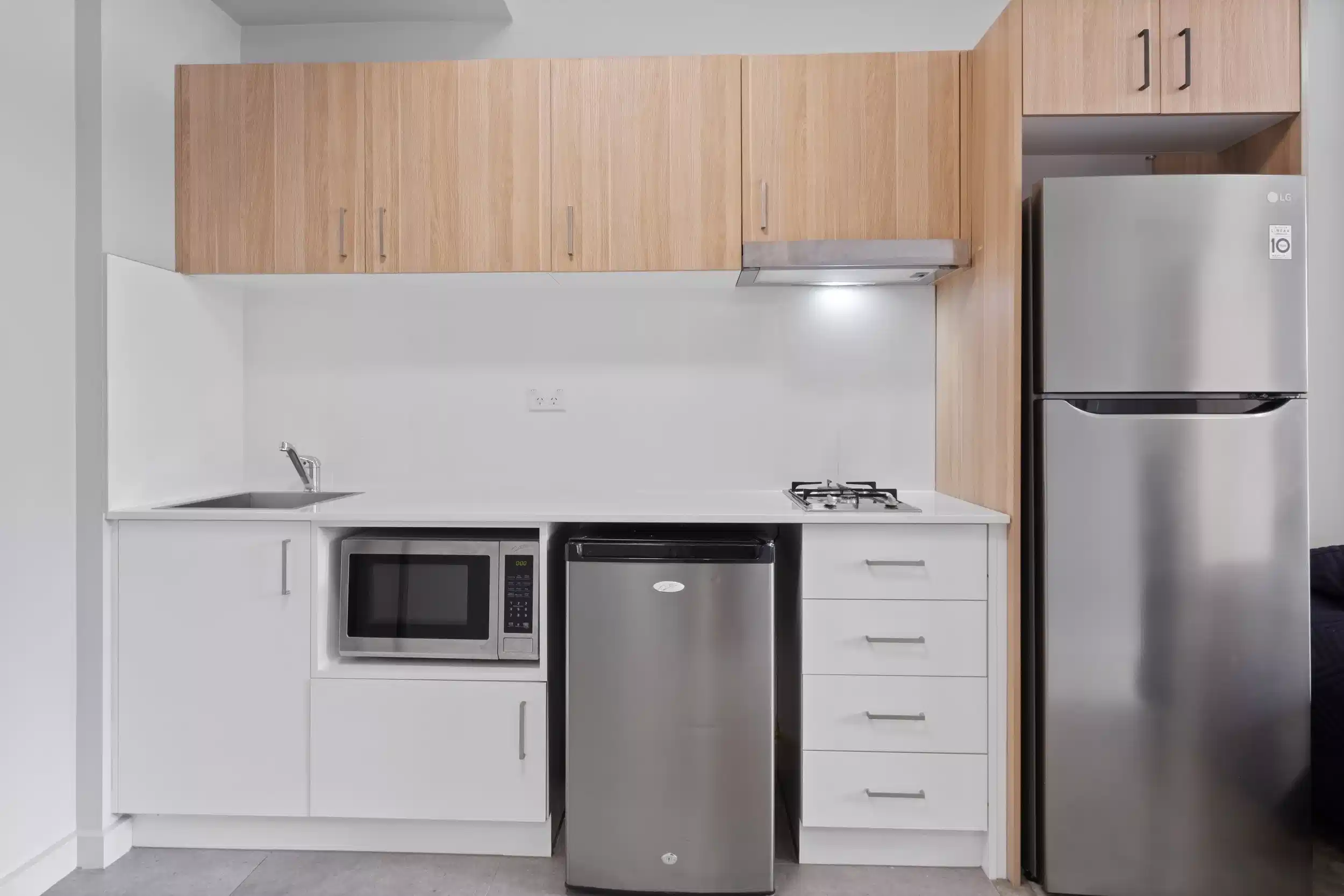 Deluxe Single Studio - Kitchen