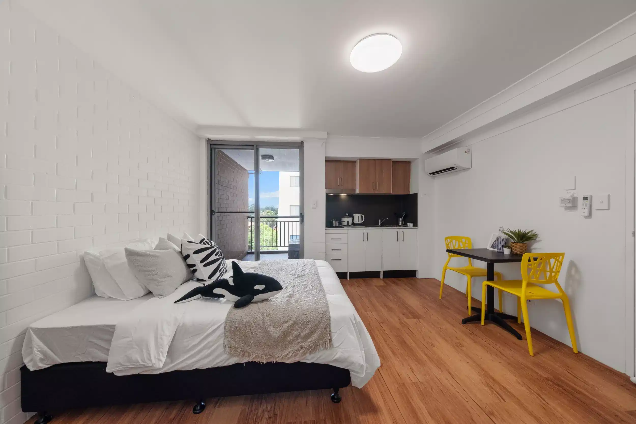 Superior Single Studio - Bedroom
