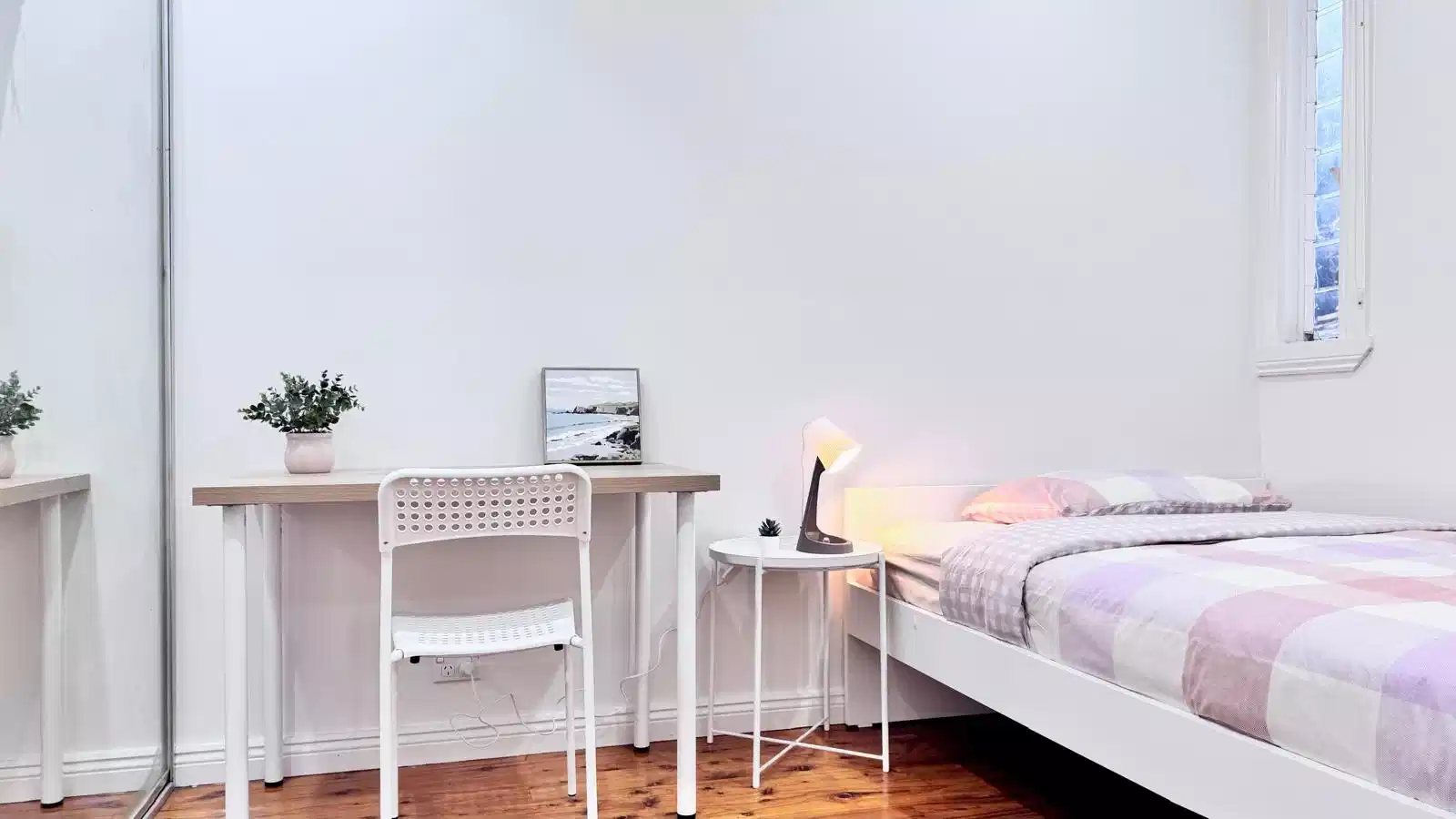 Room 1 - Bedroom