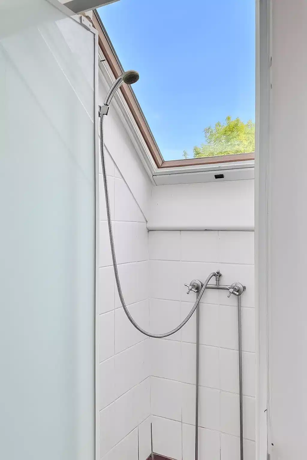 Room 1 - Bathroom