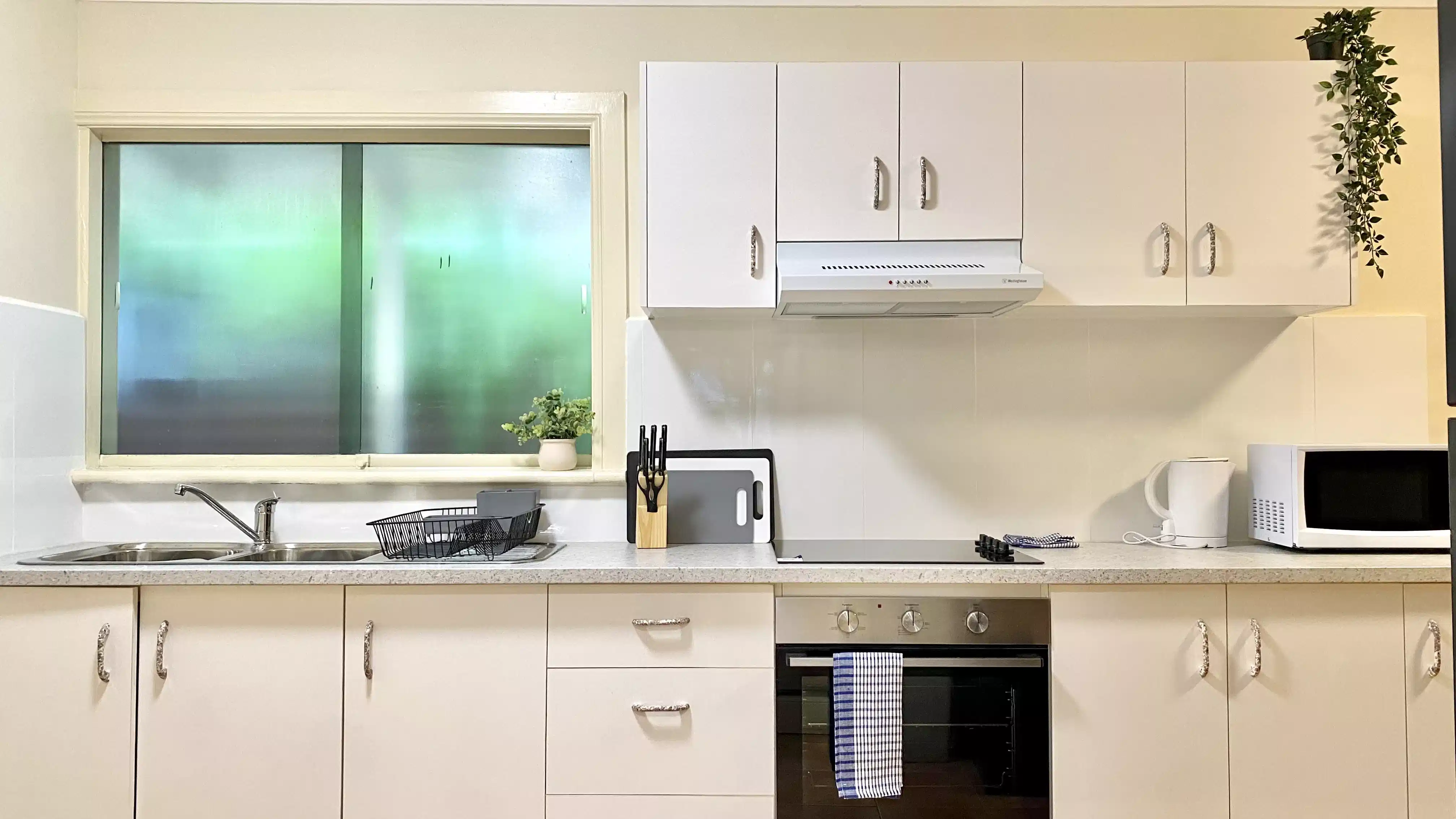 Room 4  - Kitchen