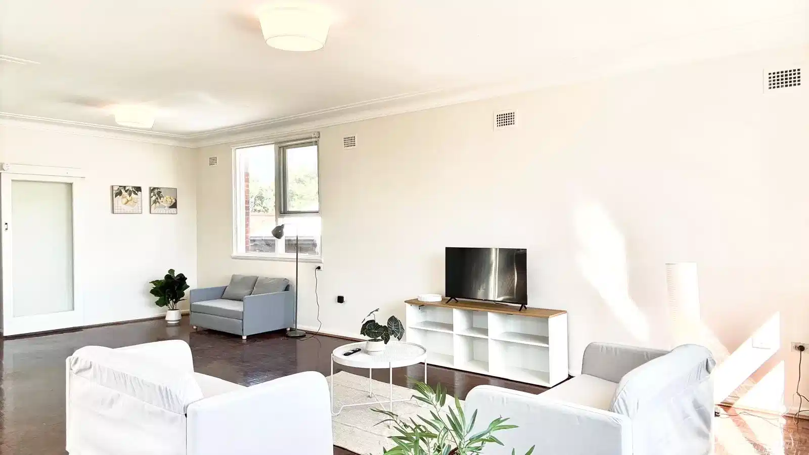 Room 2 - Common Area