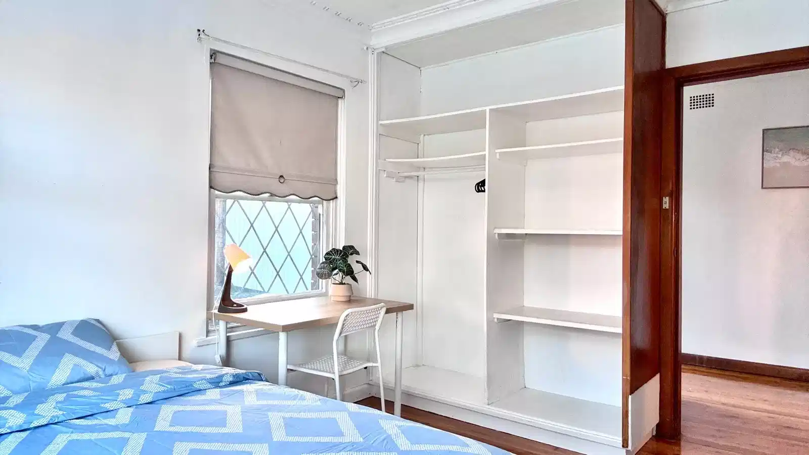 Room 2  - Bedroom