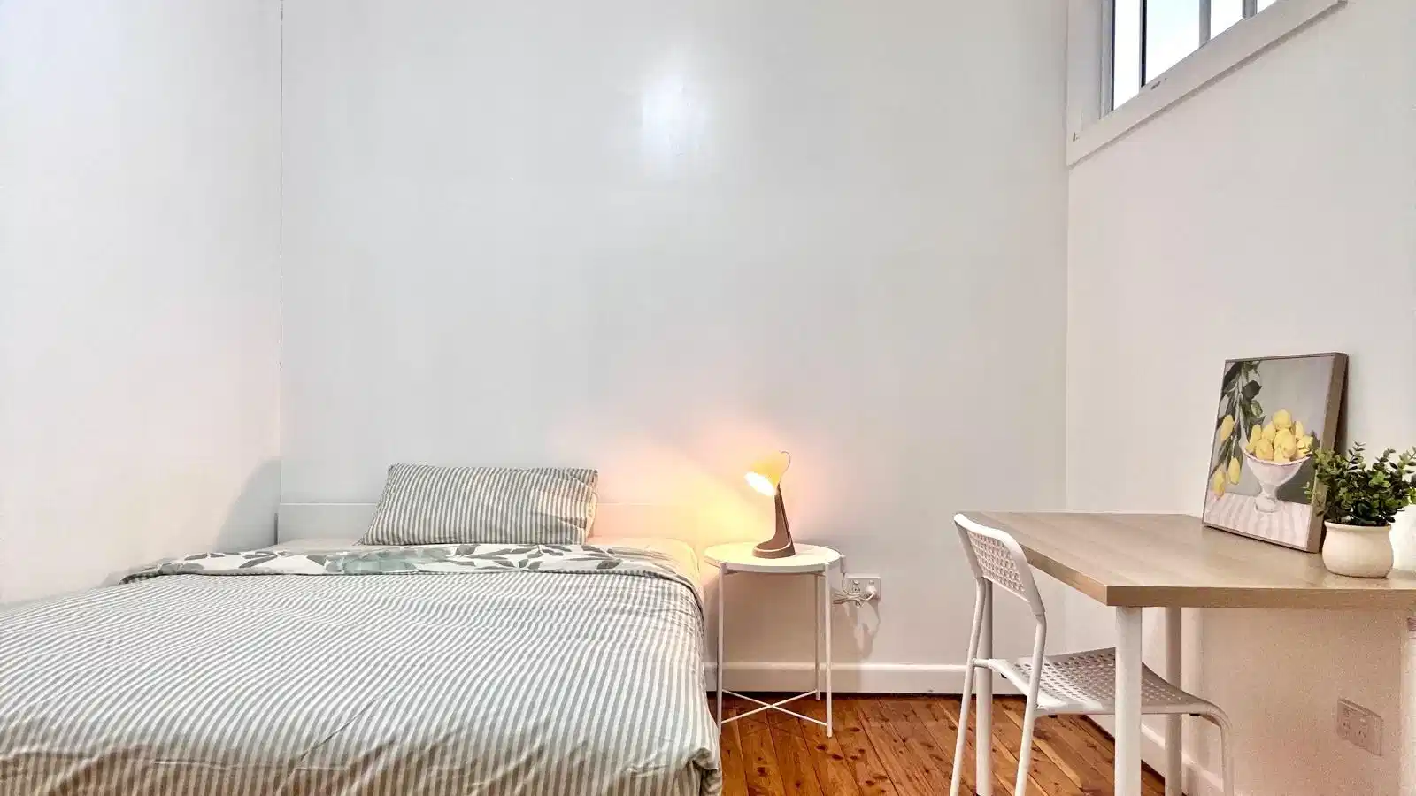 Room 2  - Bedroom
