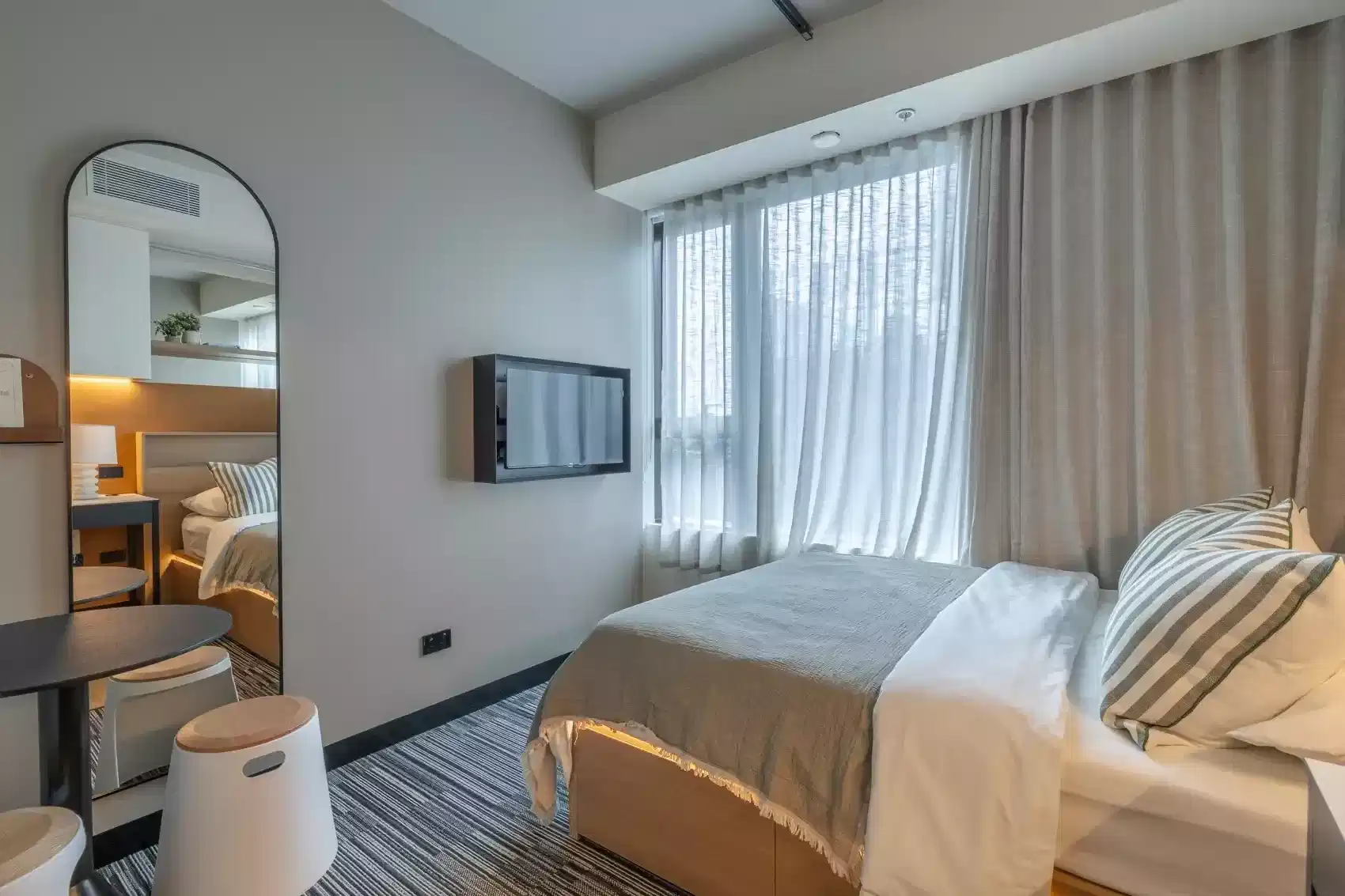 Signature Studio Flex - Bedroom