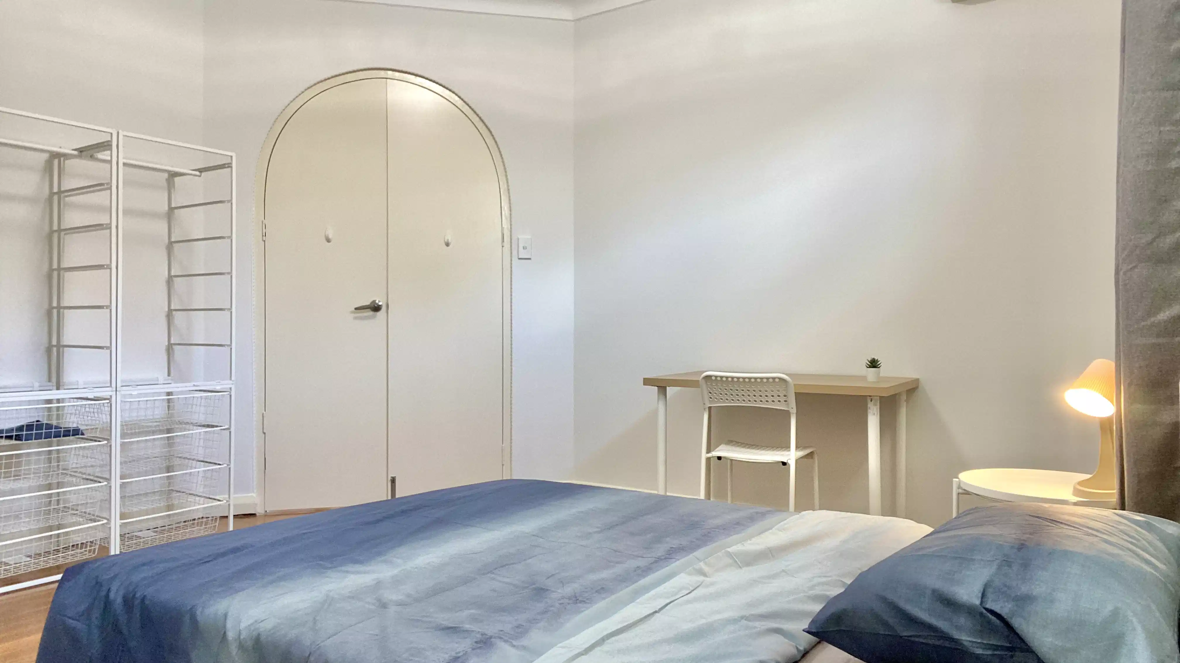Room 6 - Bedroom