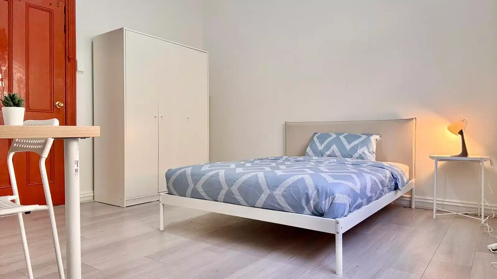 Room 4 - Bedroom