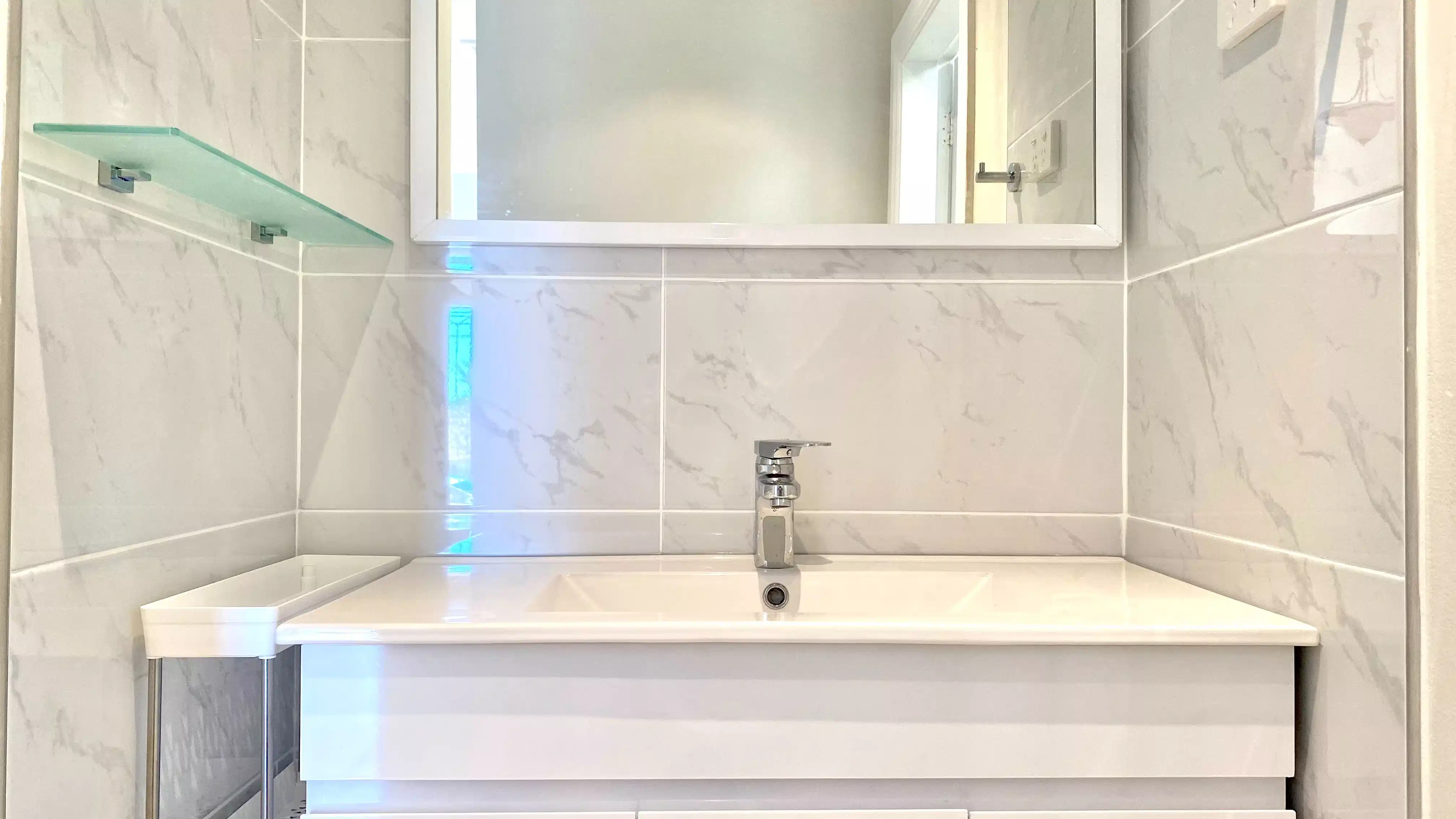 Room 3 - Bathroom
