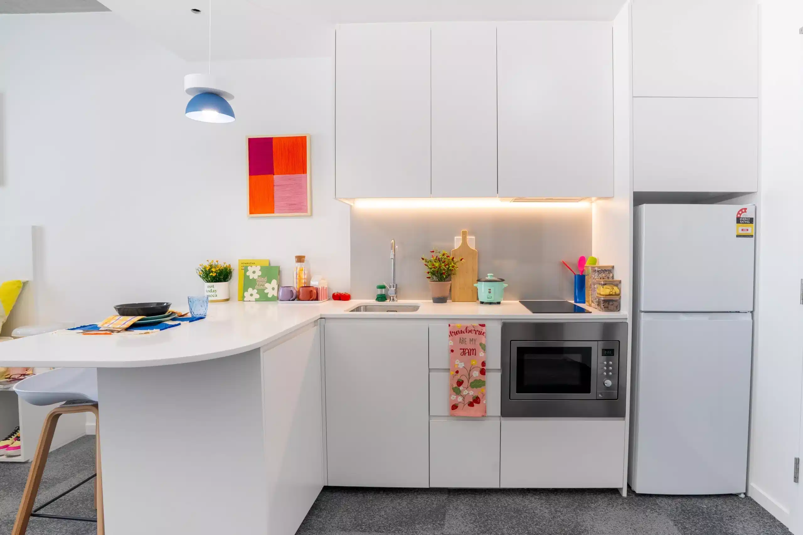 Ultra Studio Apartment - Kitchen