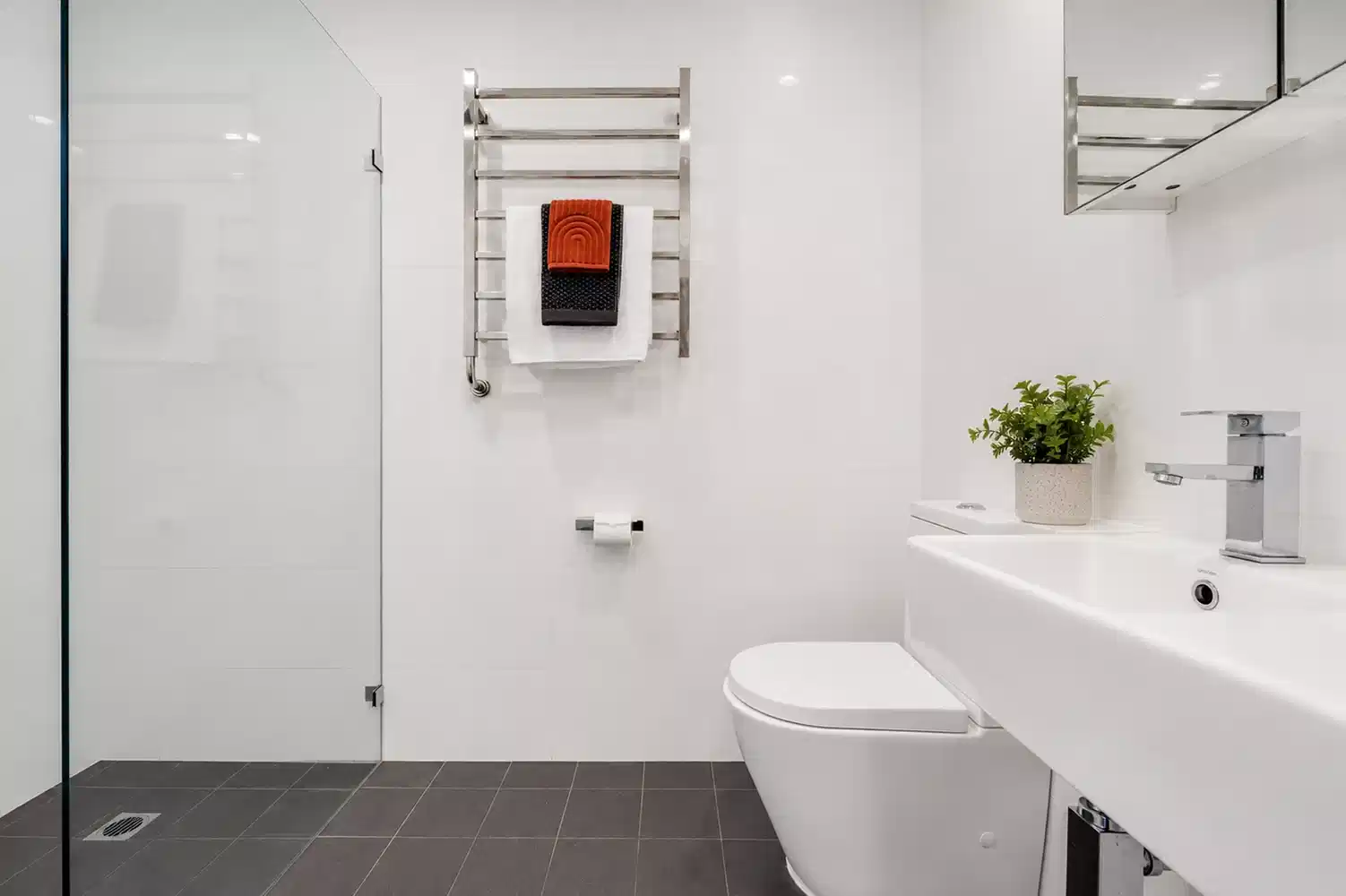 Premium Studio - Bathroom