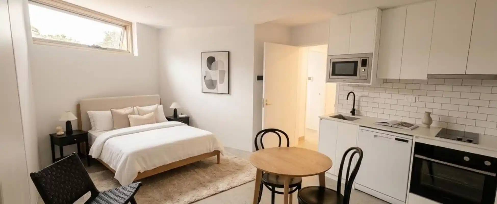 Studio - Bedroom