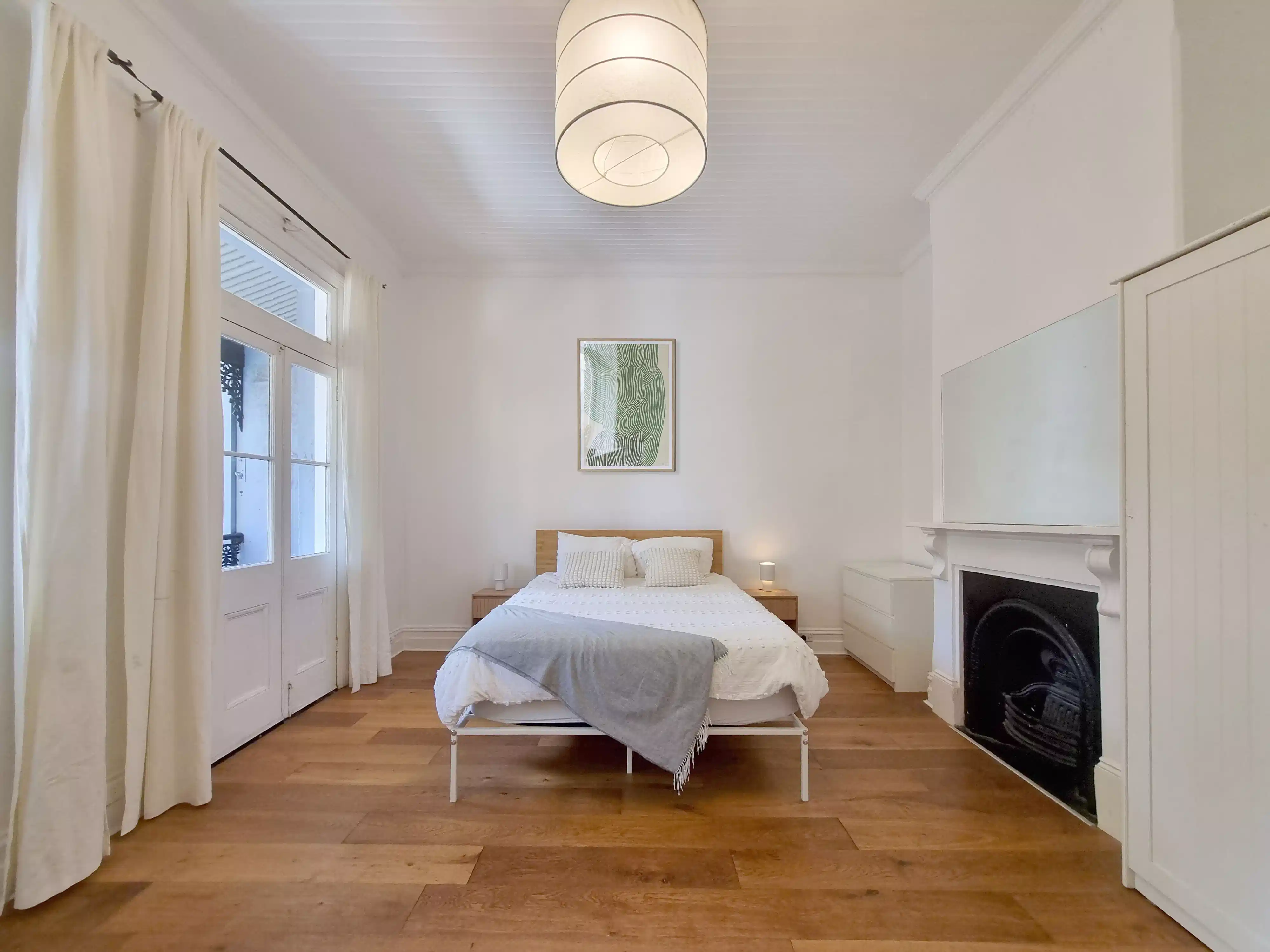 Room in 5 Bed 2 Bath - Bedroom