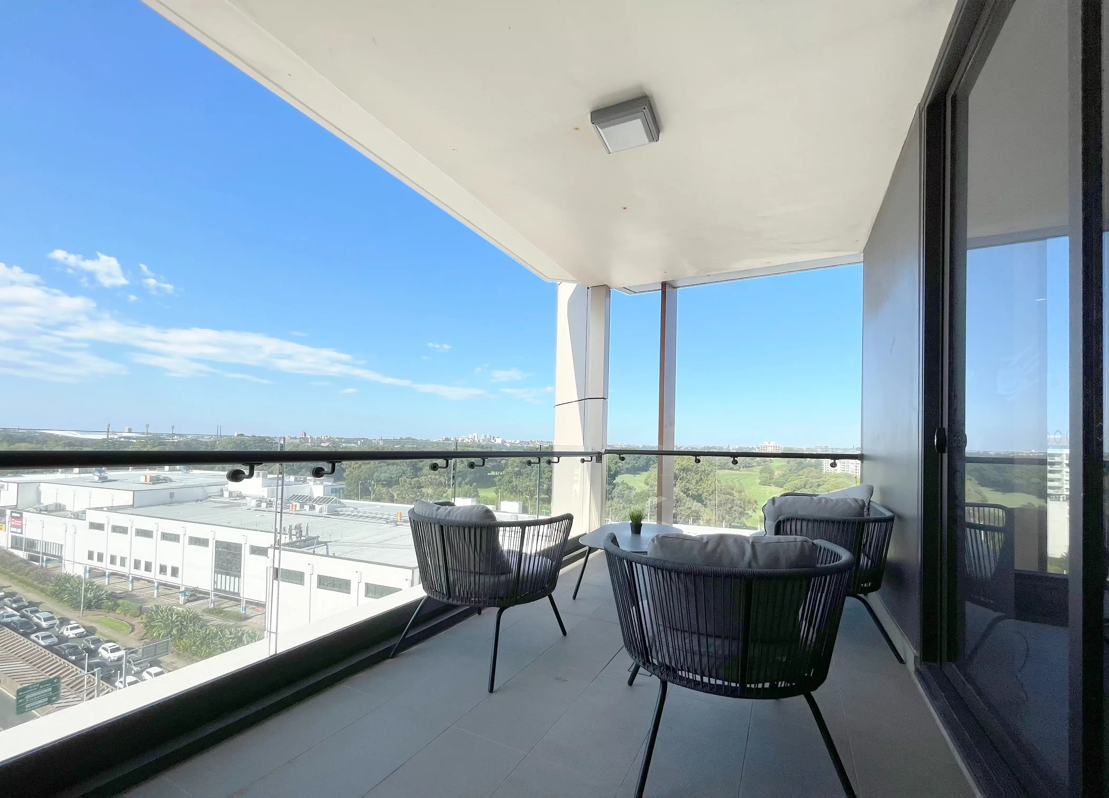 Double Bedroom - Amenities