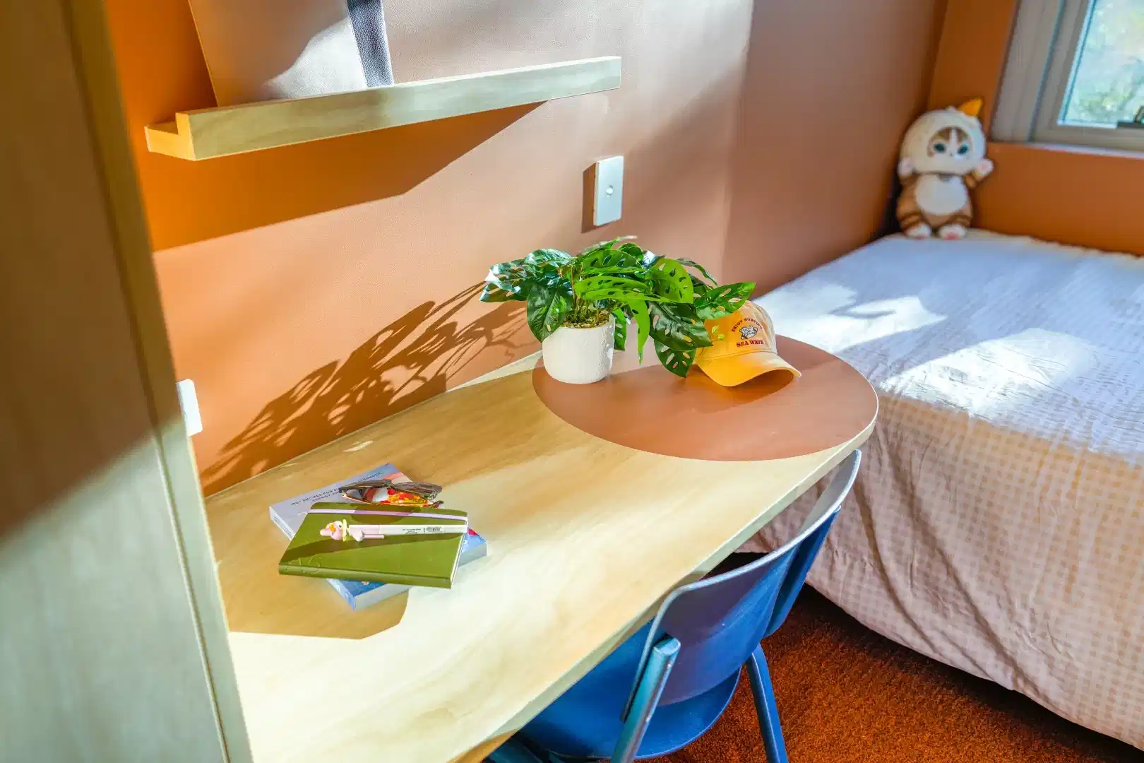 Studio - Bedroom