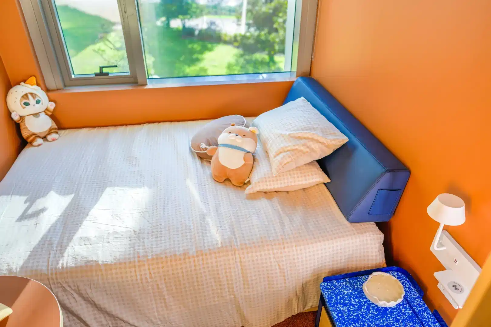 Studio - Bedroom