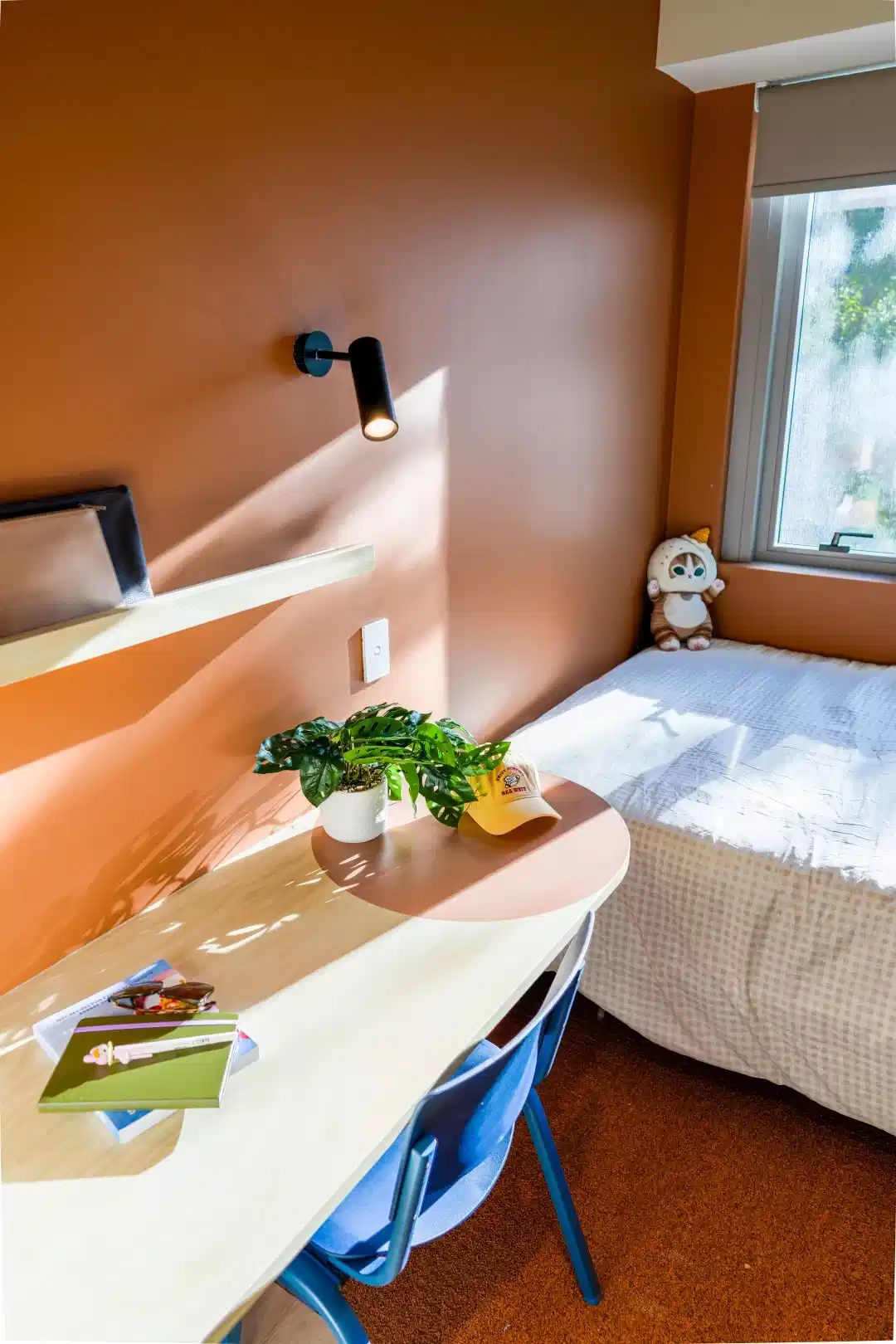 Studio - Bedroom