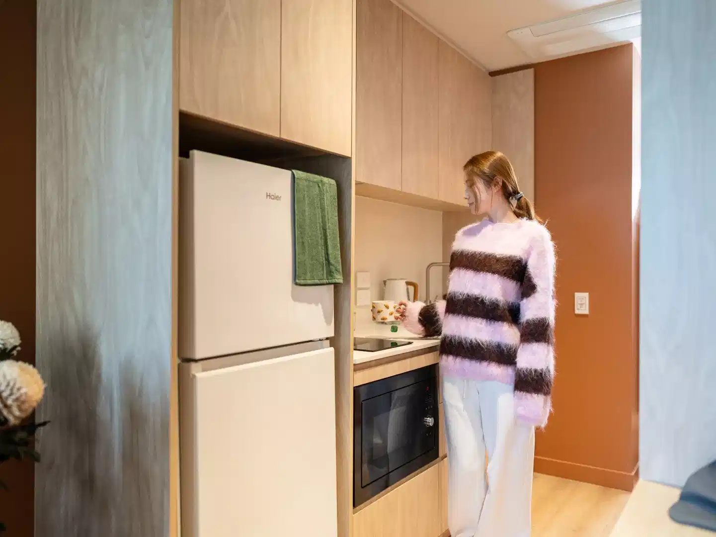 Studio - Kitchen