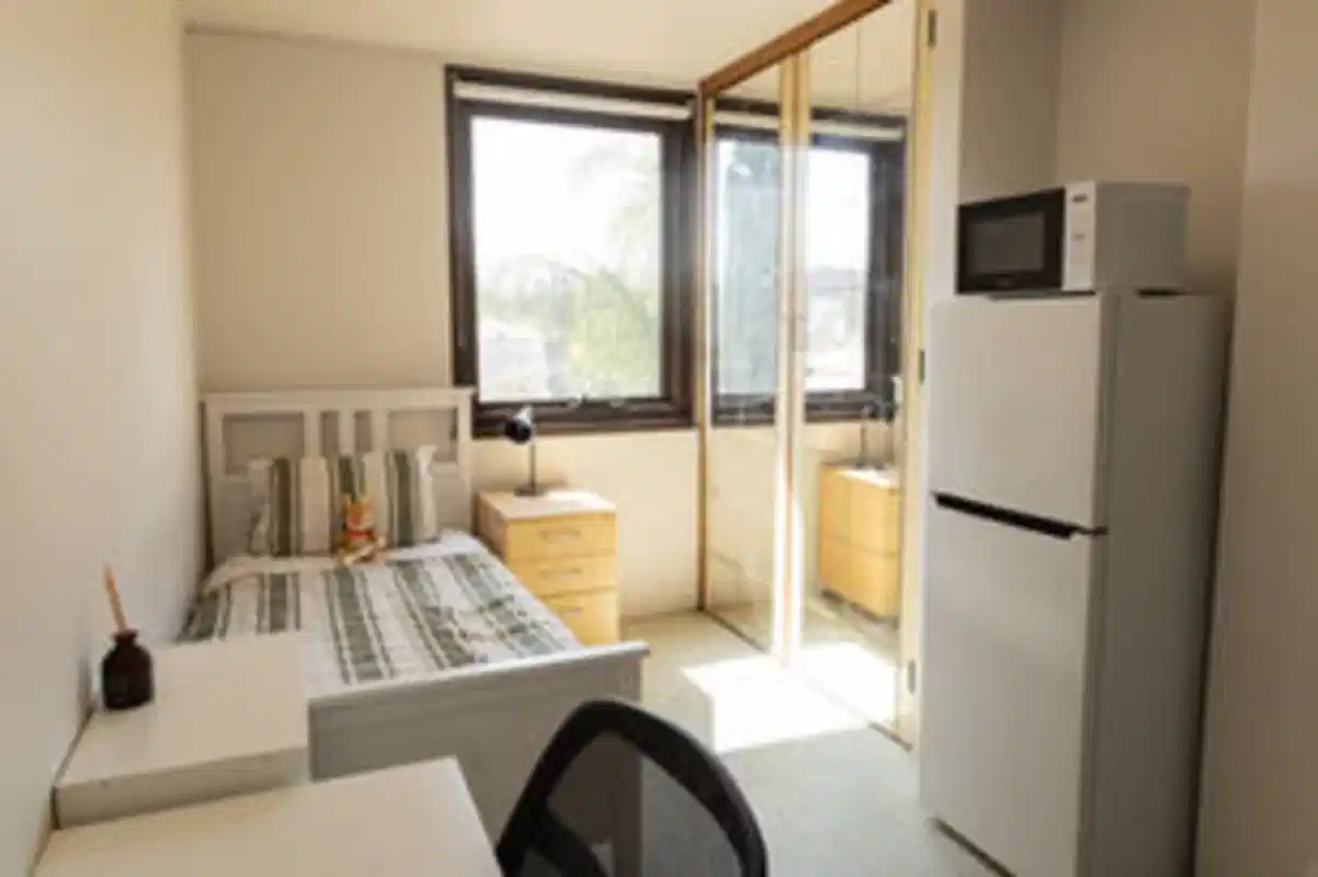 Private Room - Bedroom