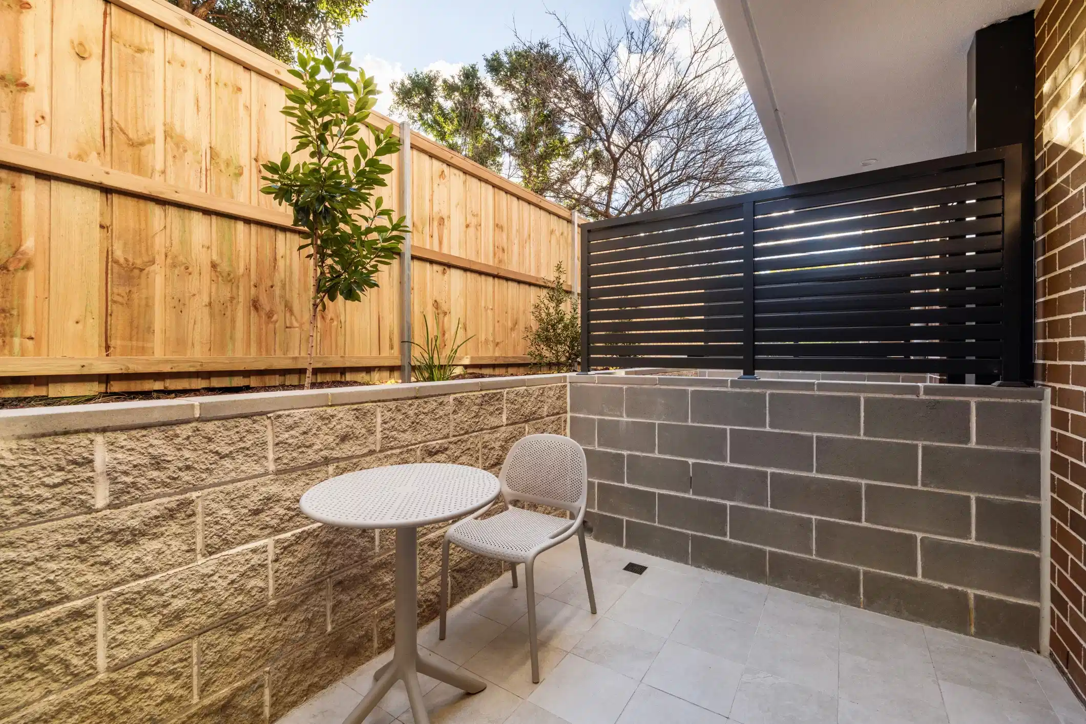 1 Bed 1 Bath | Studio Terrace - Exterior