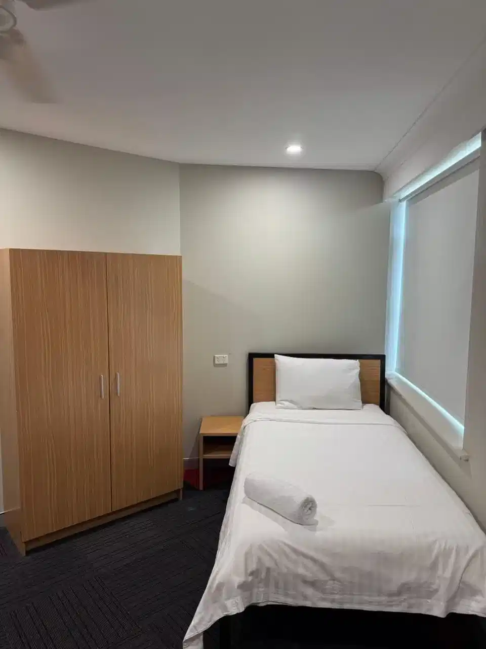 Single Standard Room - Bedroom