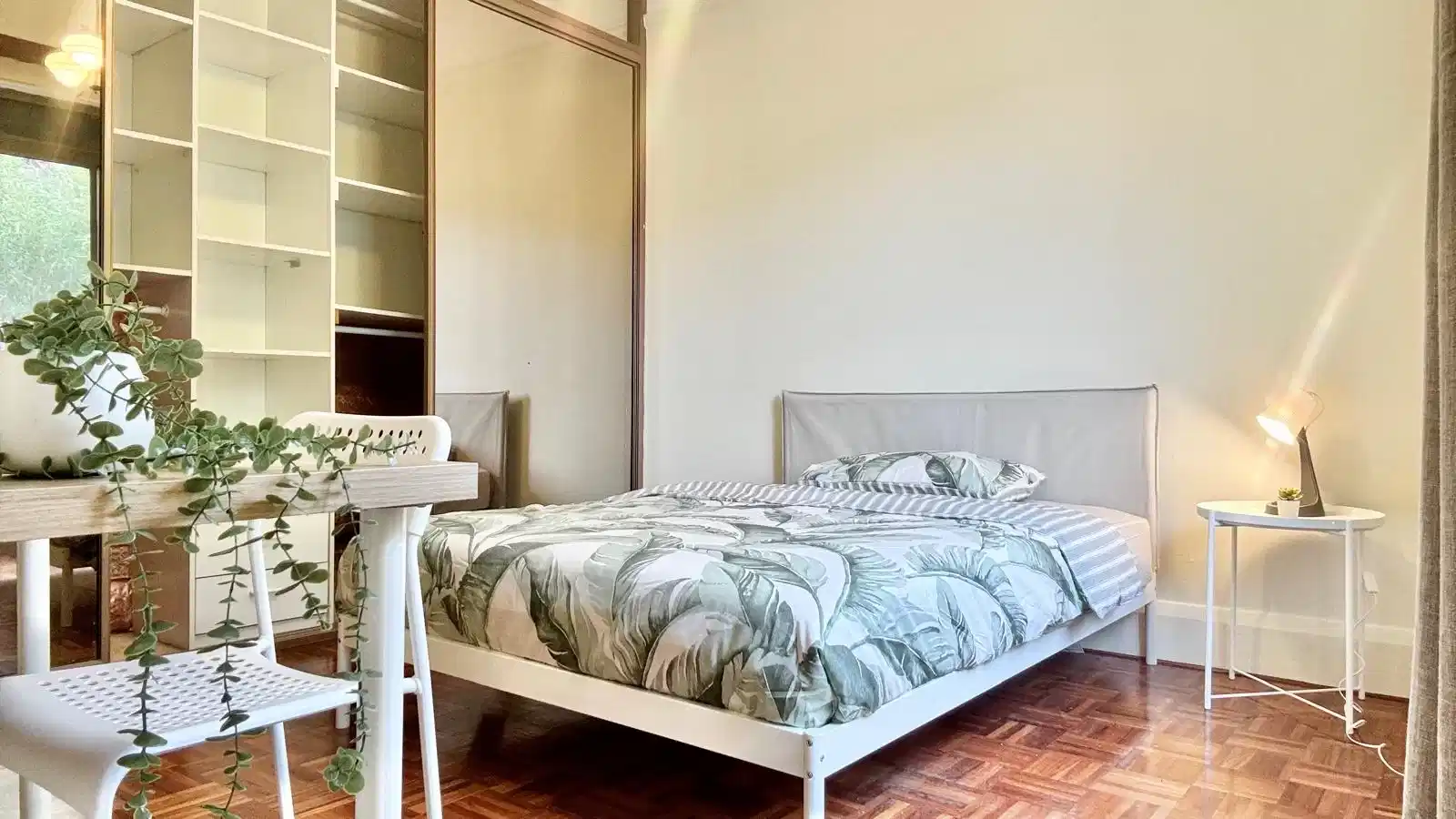 Room 1 - Bedroom