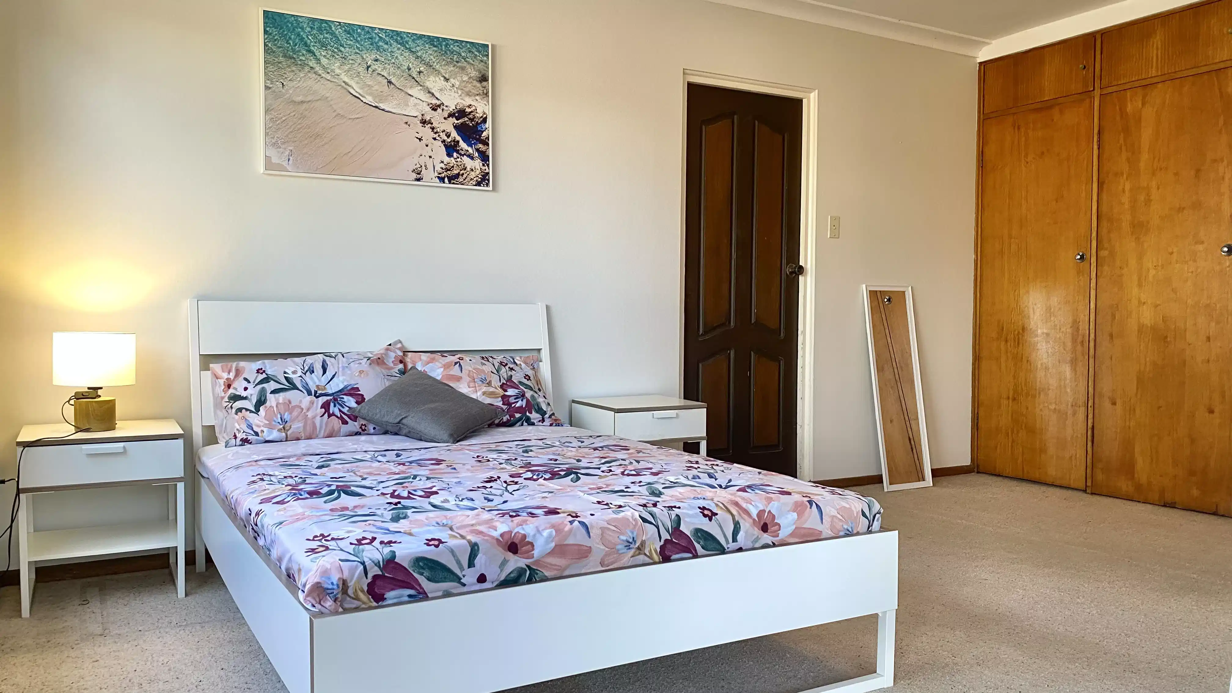 Room 4 - Bedroom