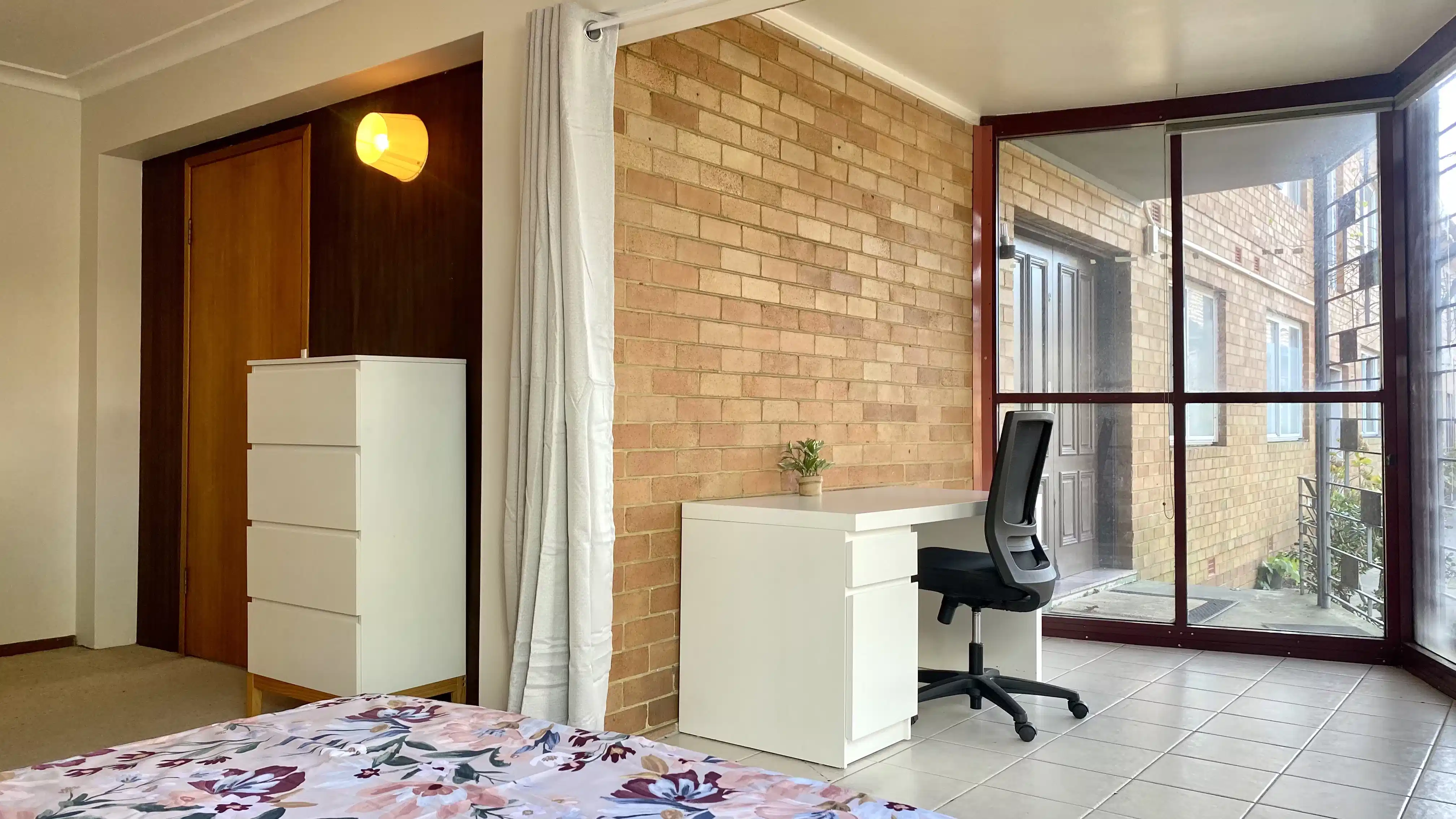 Room 4 - Bedroom