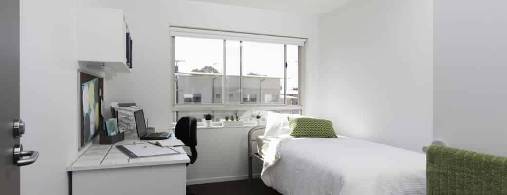Guginya - 2 Bedroom Apartment - Bedroom