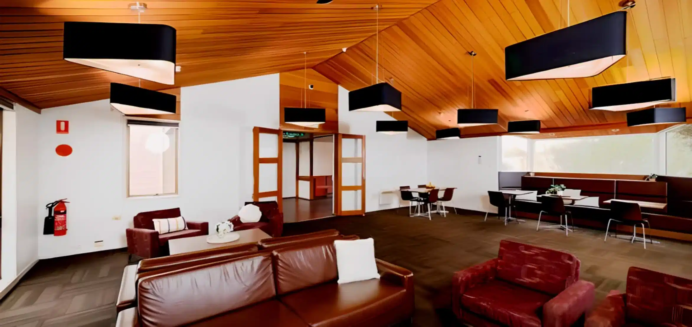 Mulleum - Studio with Ensuite - Common Area